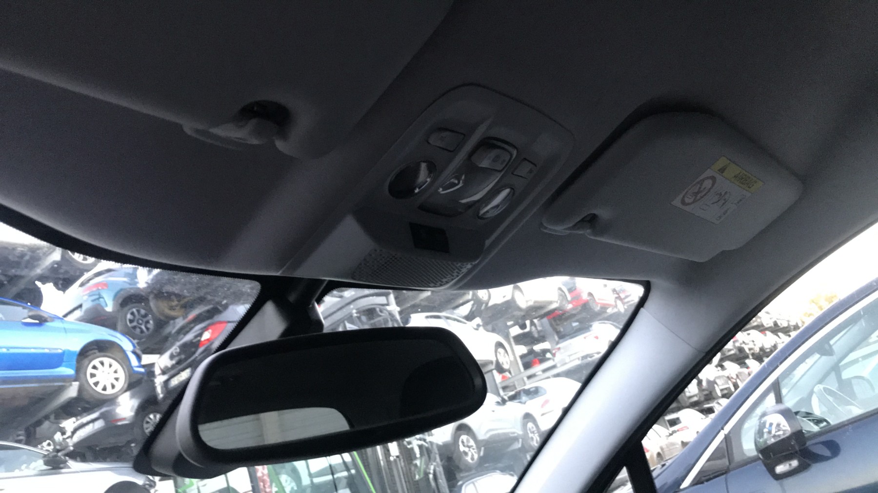 Image PEUGEOT 2008 1