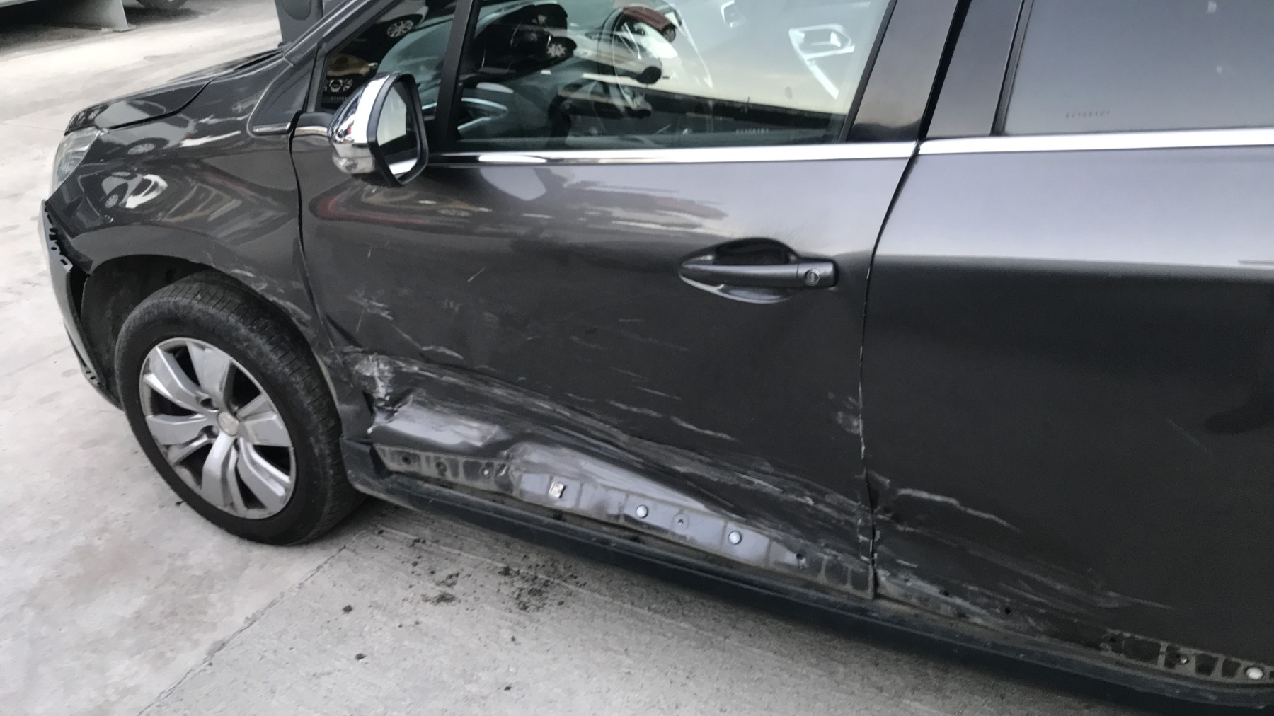 Image PEUGEOT 2008 1