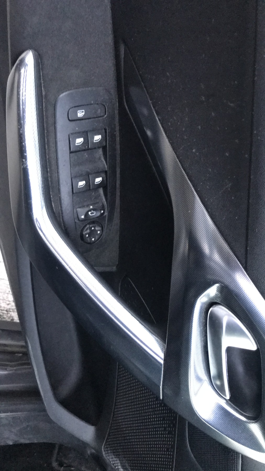 Image PEUGEOT 2008 1