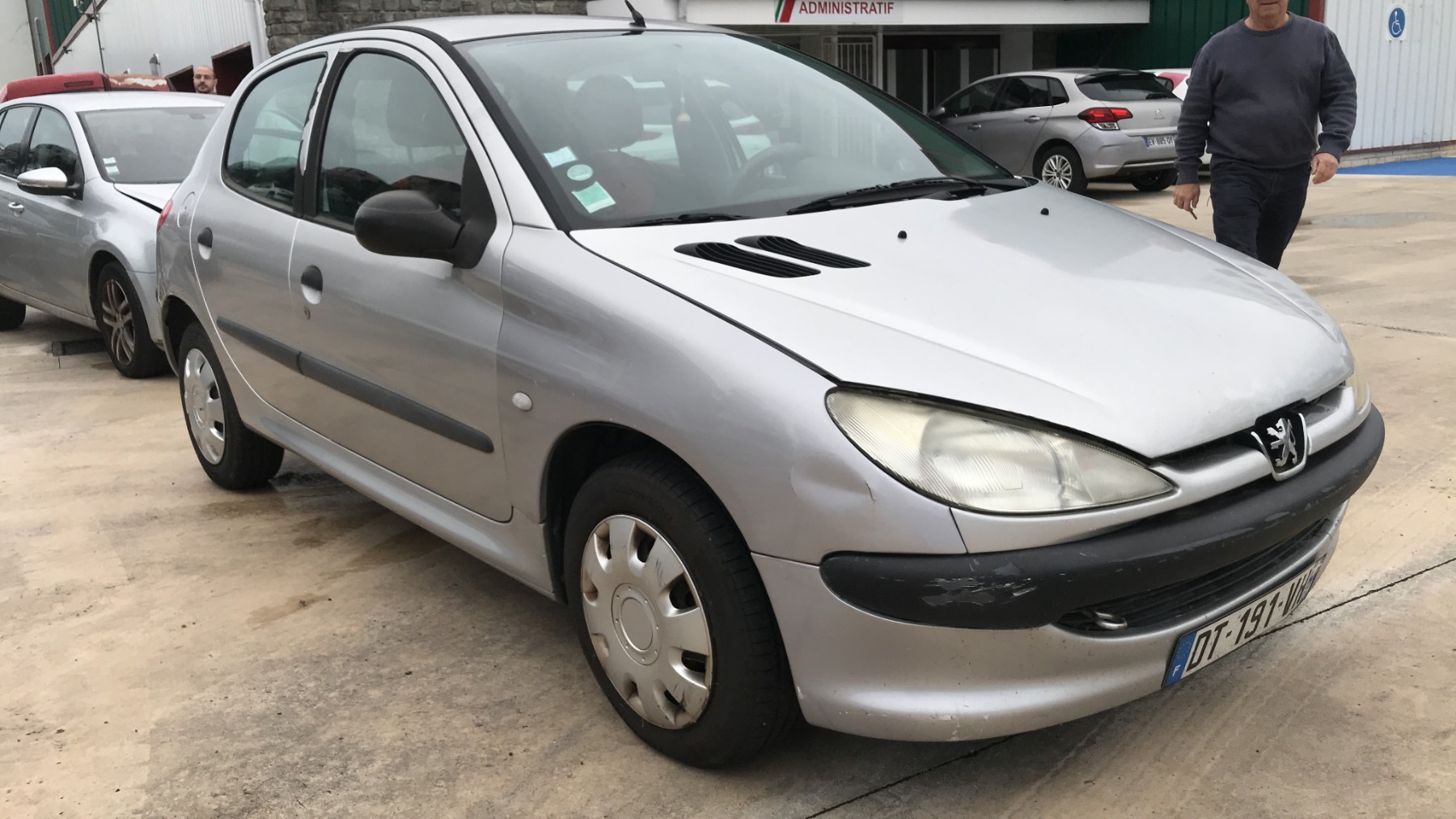 Image PEUGEOT 206