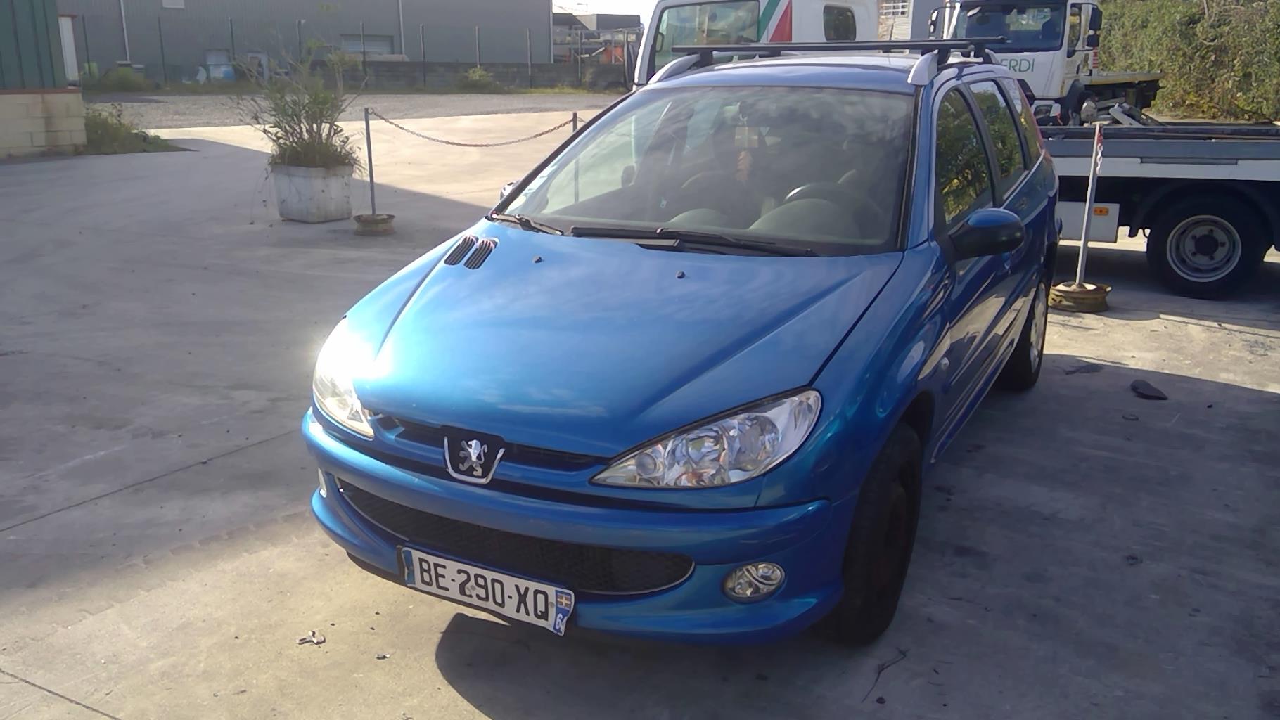 Image PEUGEOT 206