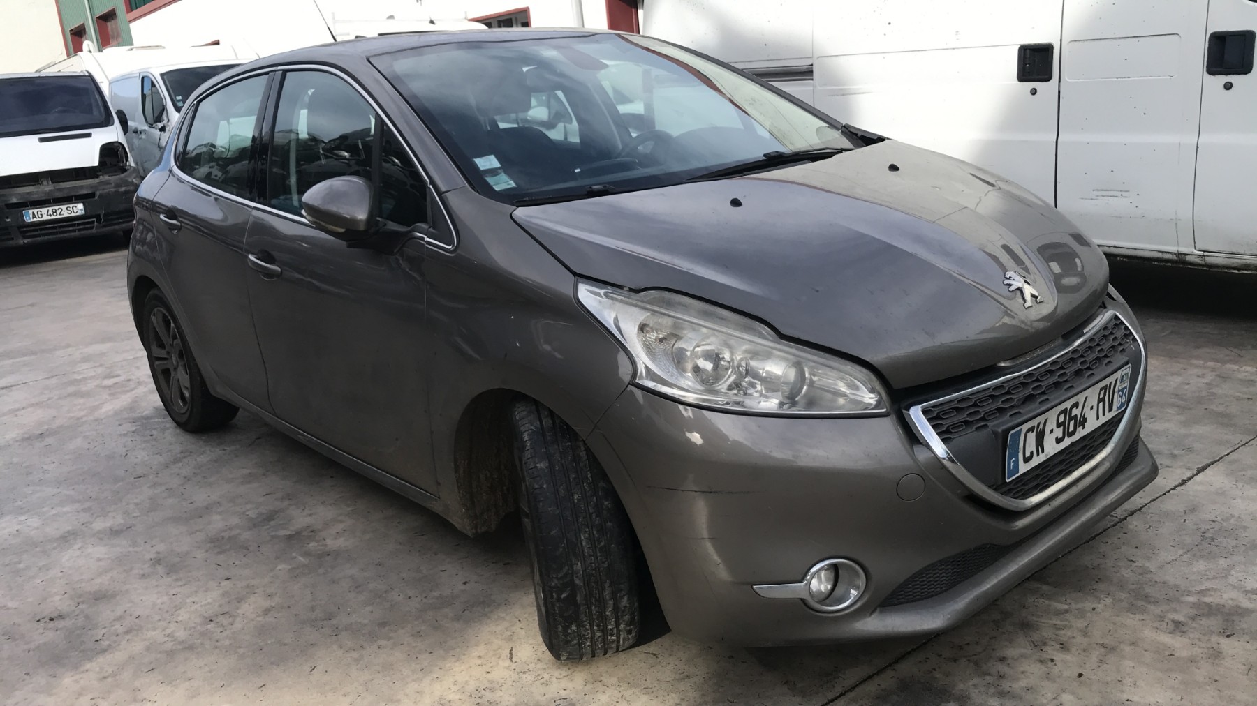 Image PEUGEOT 208 1