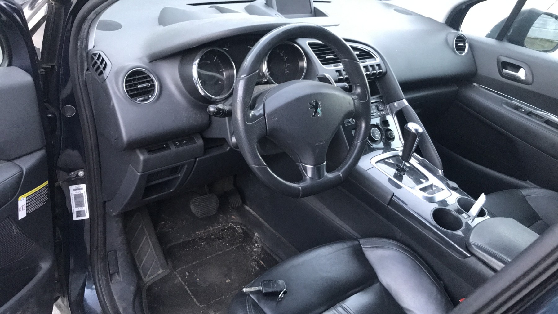 Image PEUGEOT 3008 1