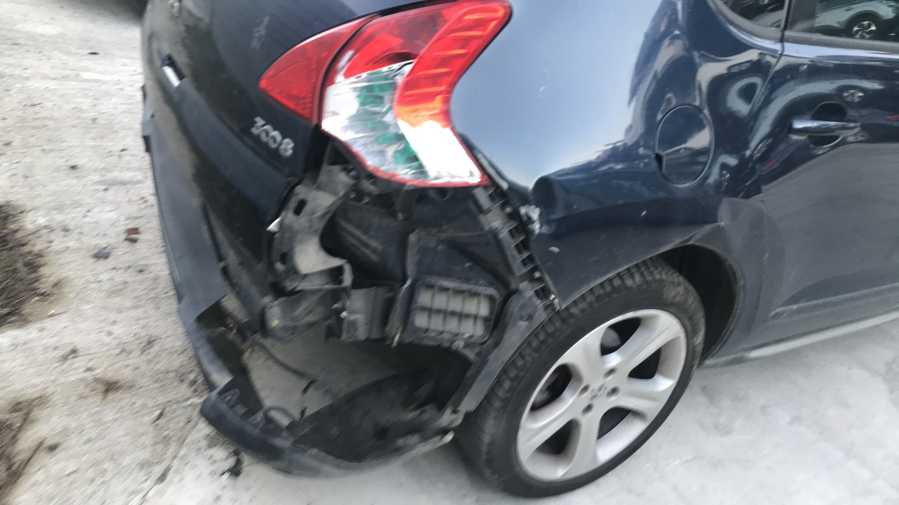 Image PEUGEOT 3008 1