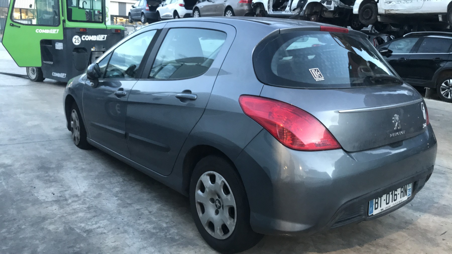 Image PEUGEOT 308 1