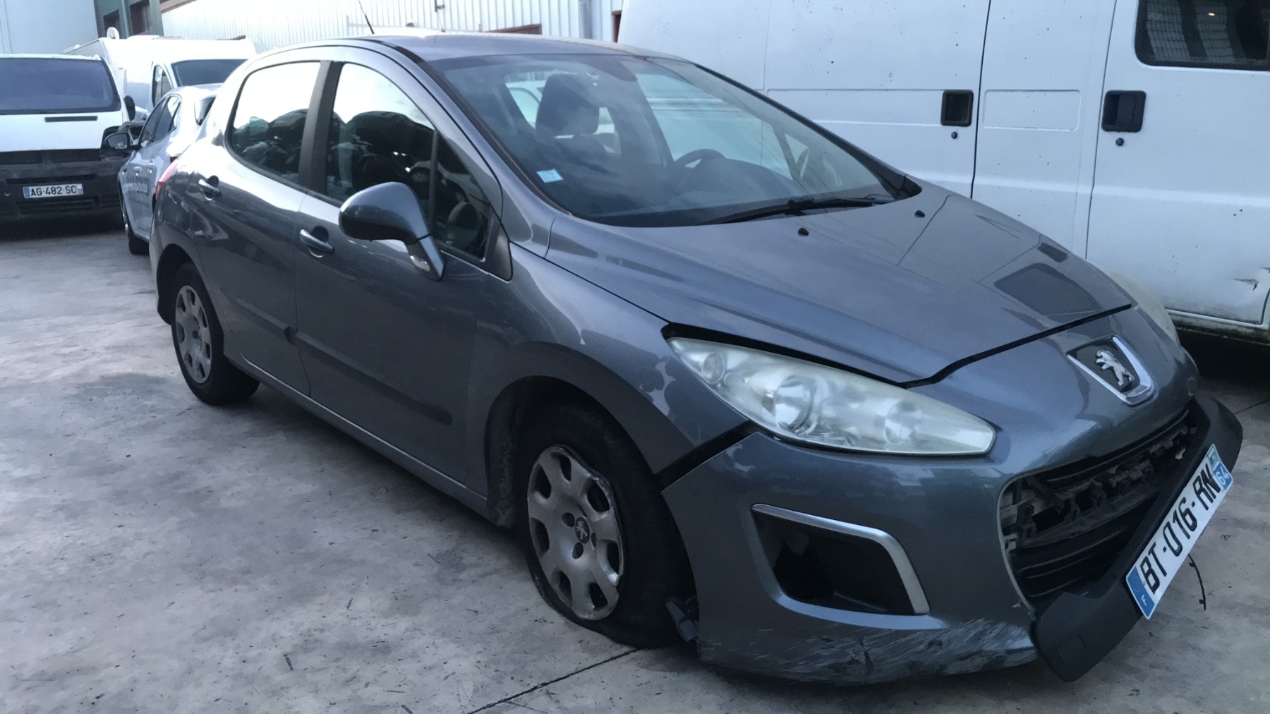 Image PEUGEOT 308 1