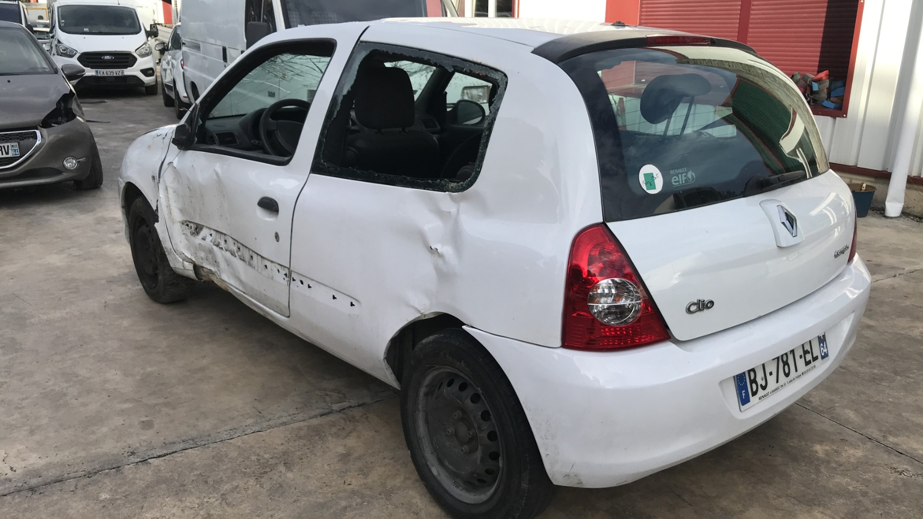 Image RENAULT CLIO 2 CAMPUS