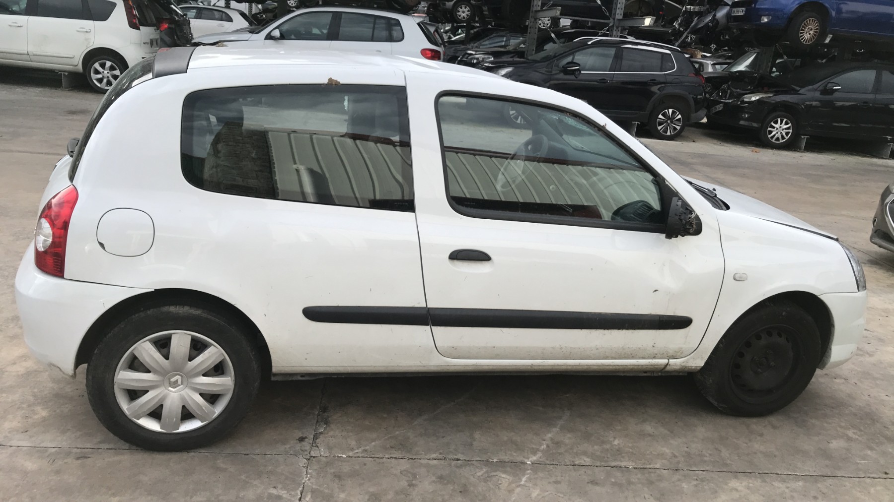 Image RENAULT CLIO 2 CAMPUS