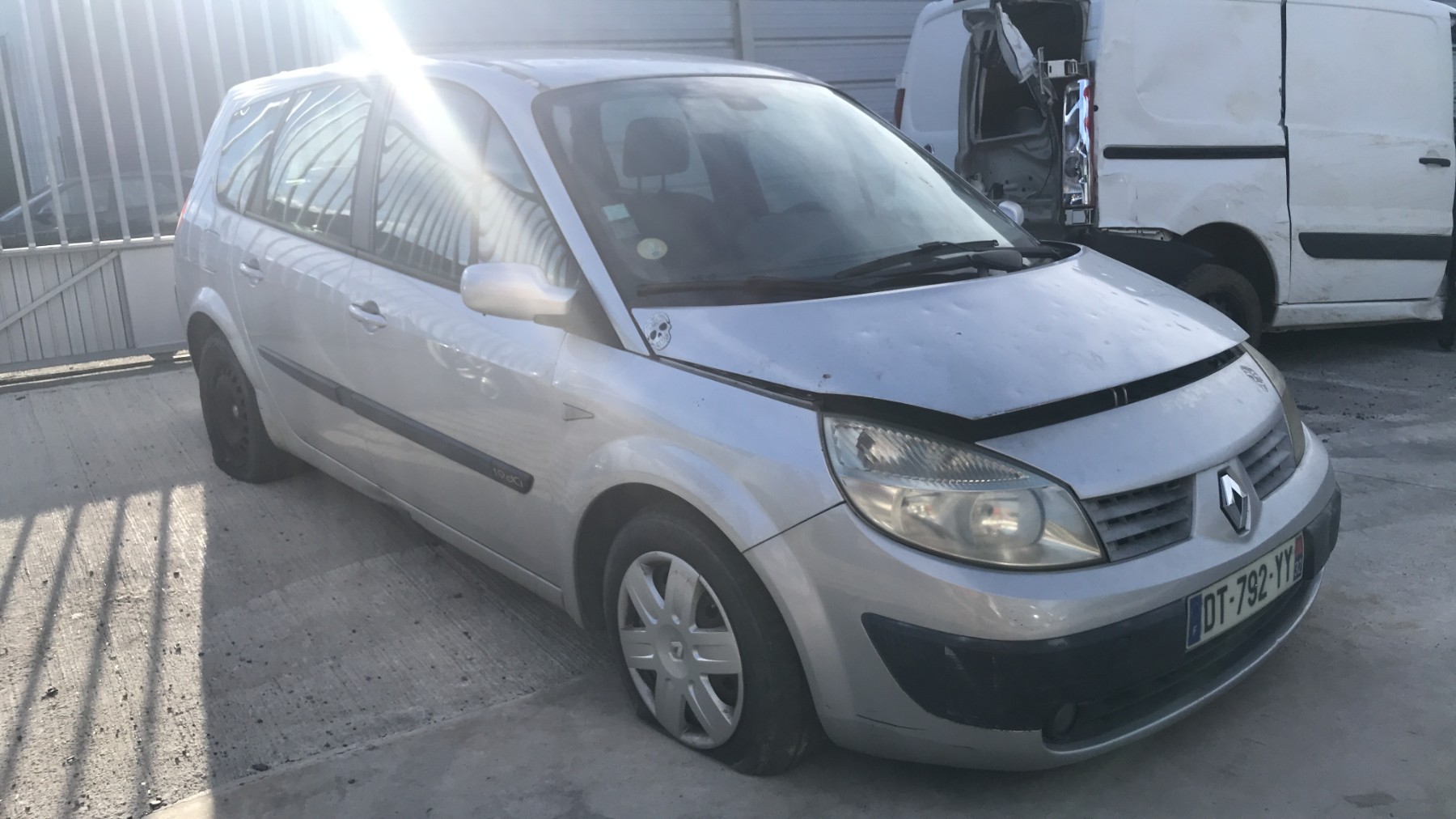 Image RENAULT GRAND SCENIC 2