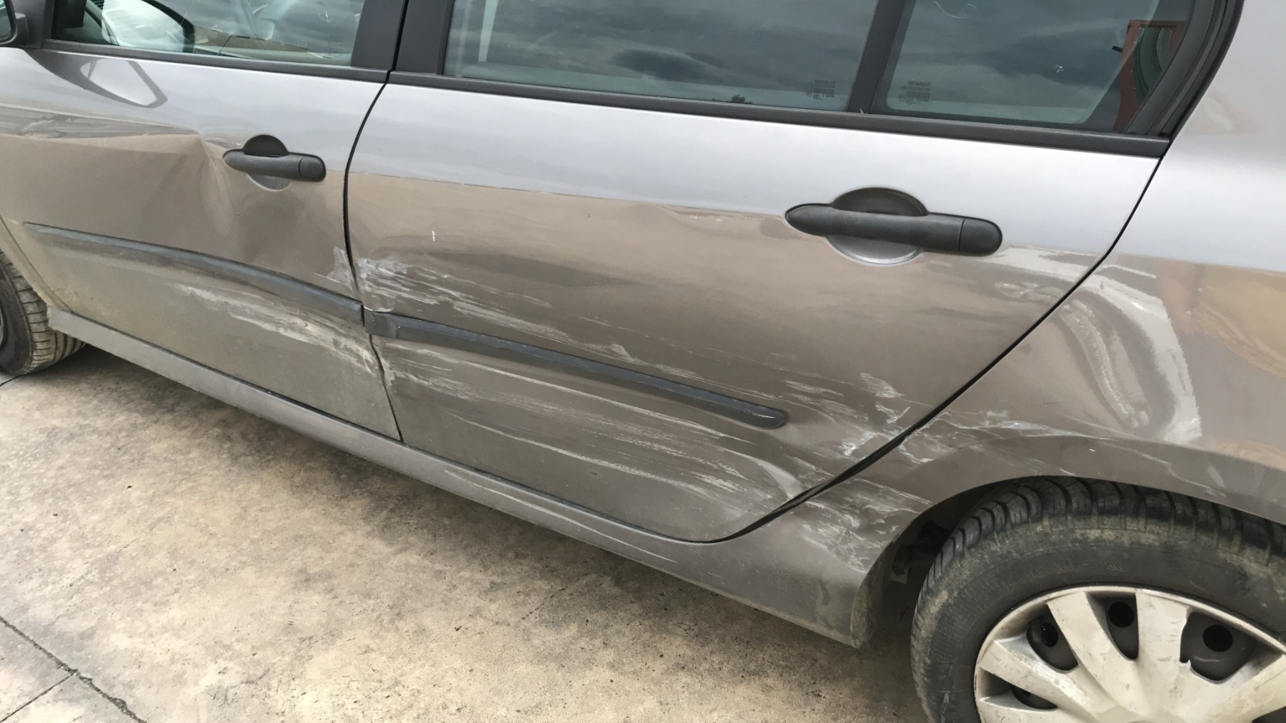 Image RENAULT LAGUNA 3