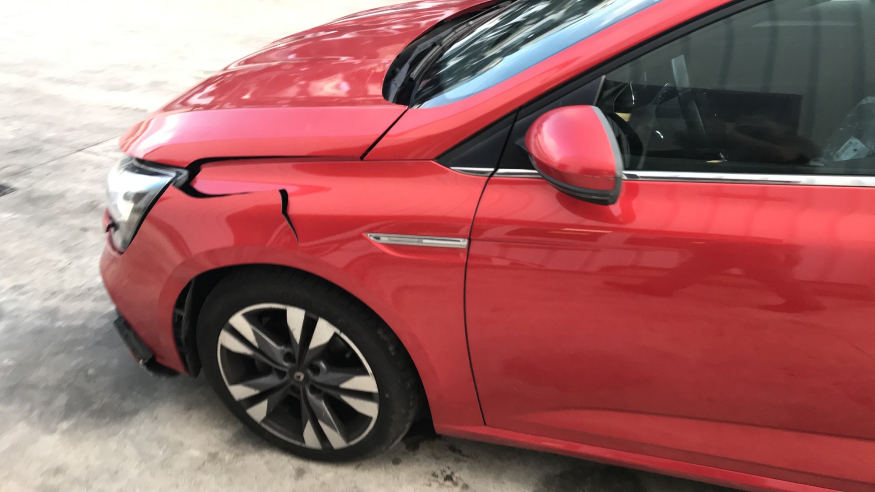 Image RENAULT MEGANE 4