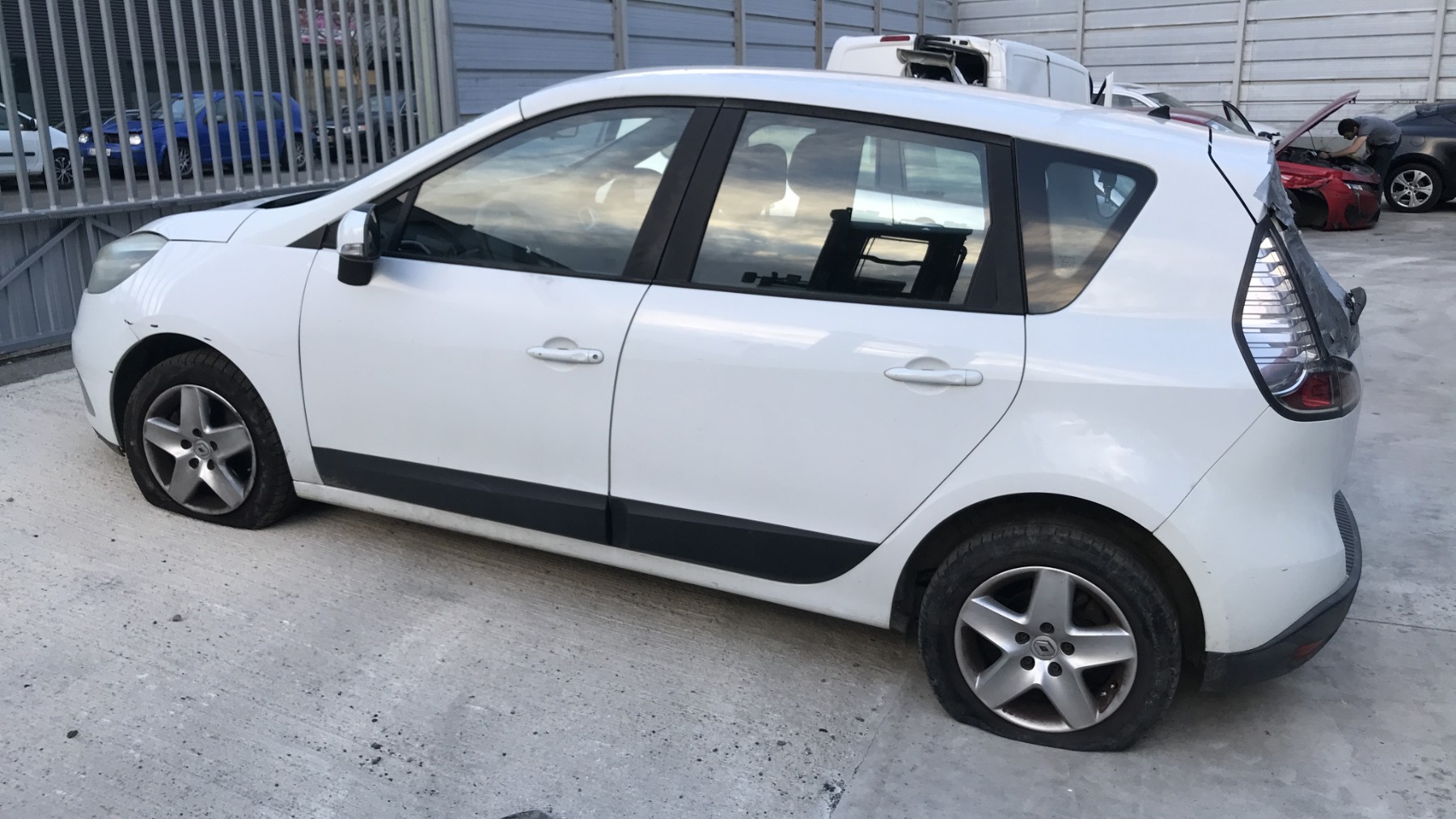 Image RENAULT SCENIC 3