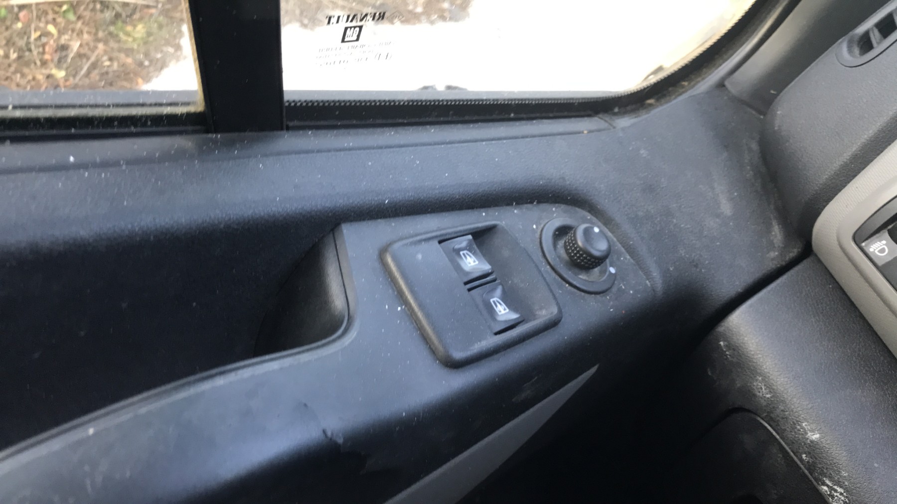 Image RENAULT TRAFIC 1