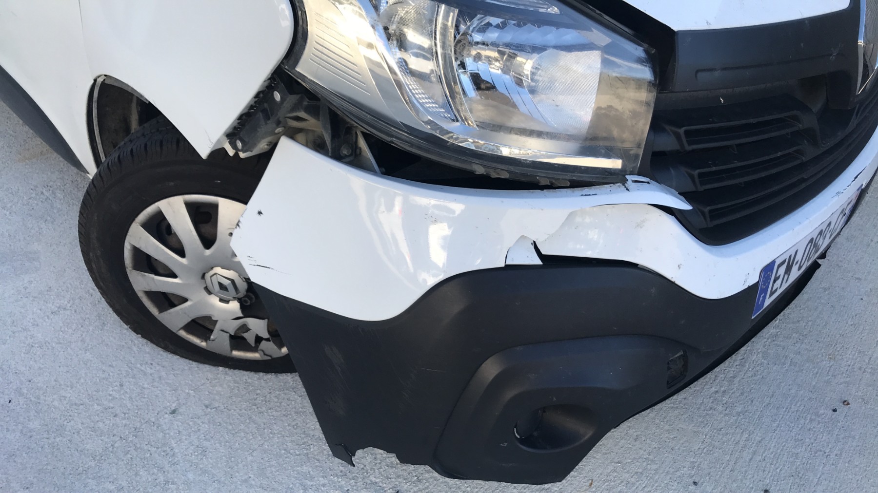 Image RENAULT TRAFIC 3 COURT