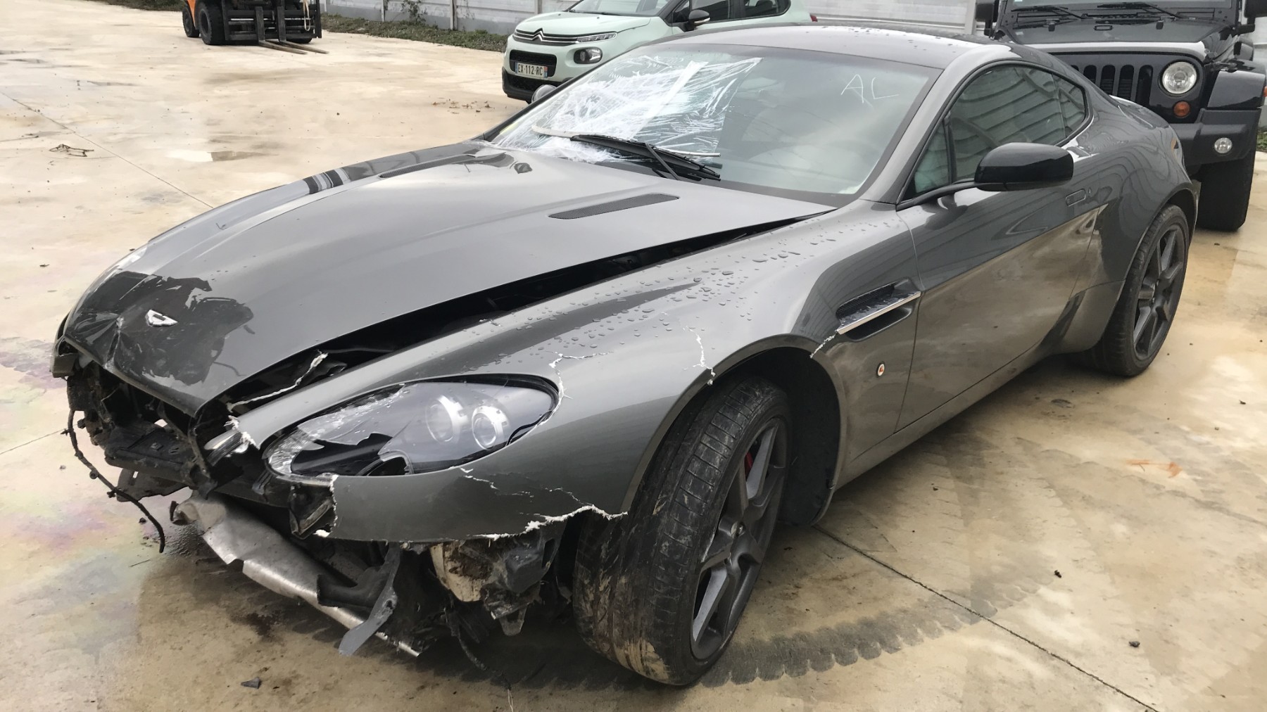 Image ASTON MARTIN VANTAGE