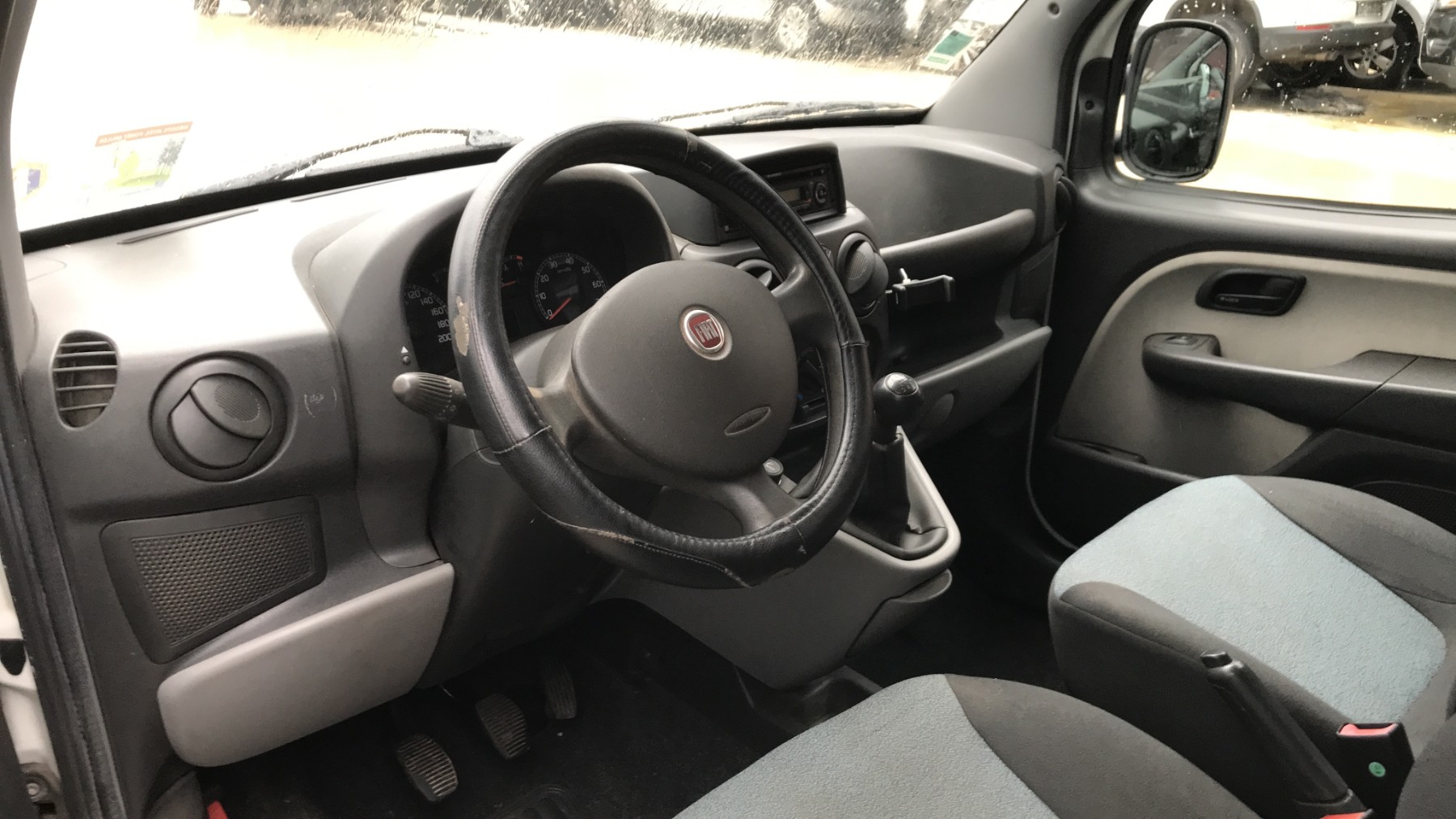 Image FIAT DOBLO 1