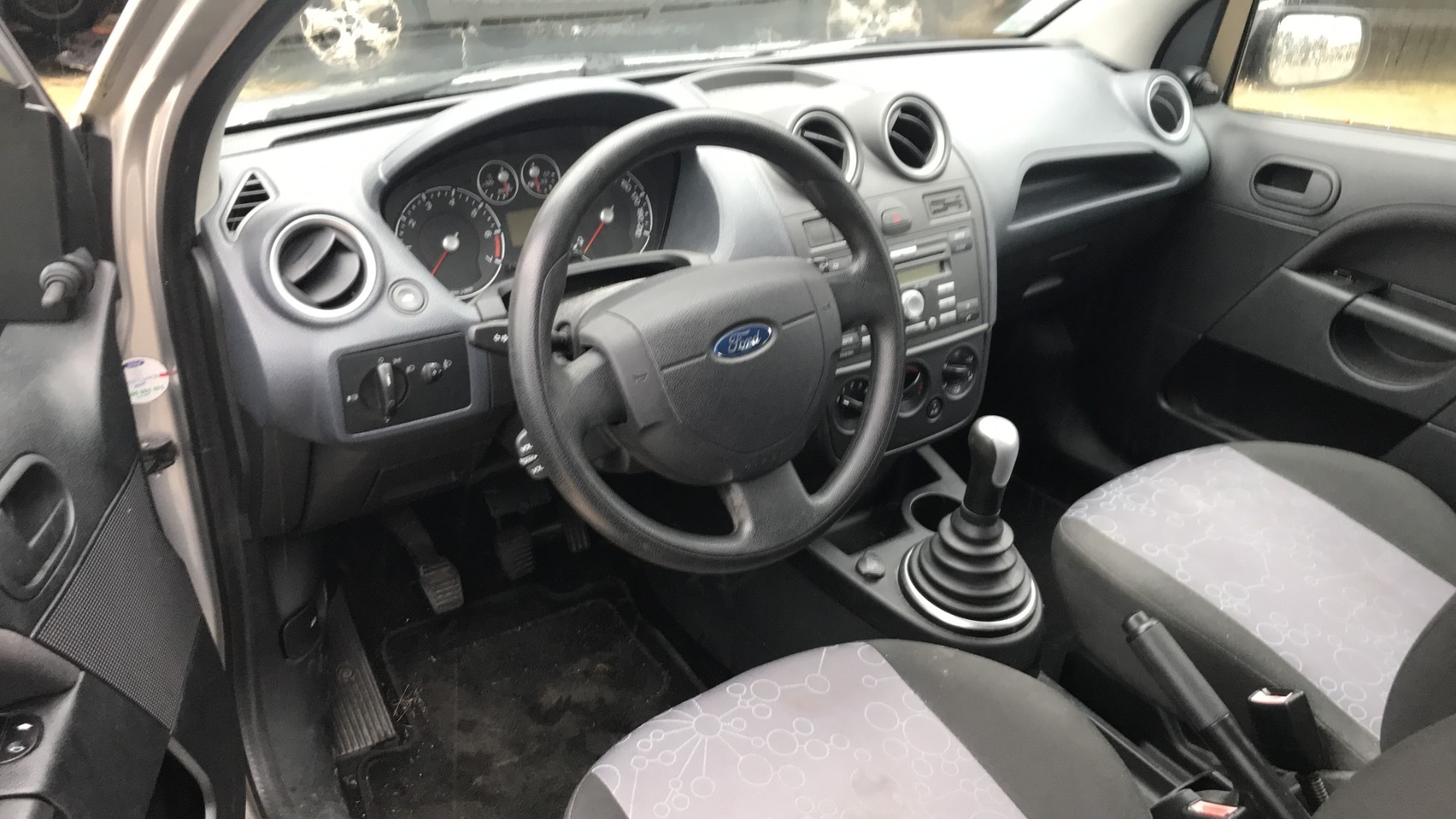 Image FORD FIESTA 5