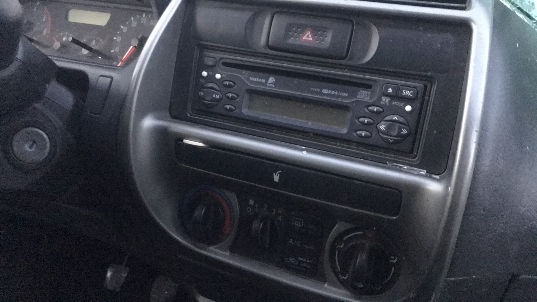 Image NISSAN TERRANO 2