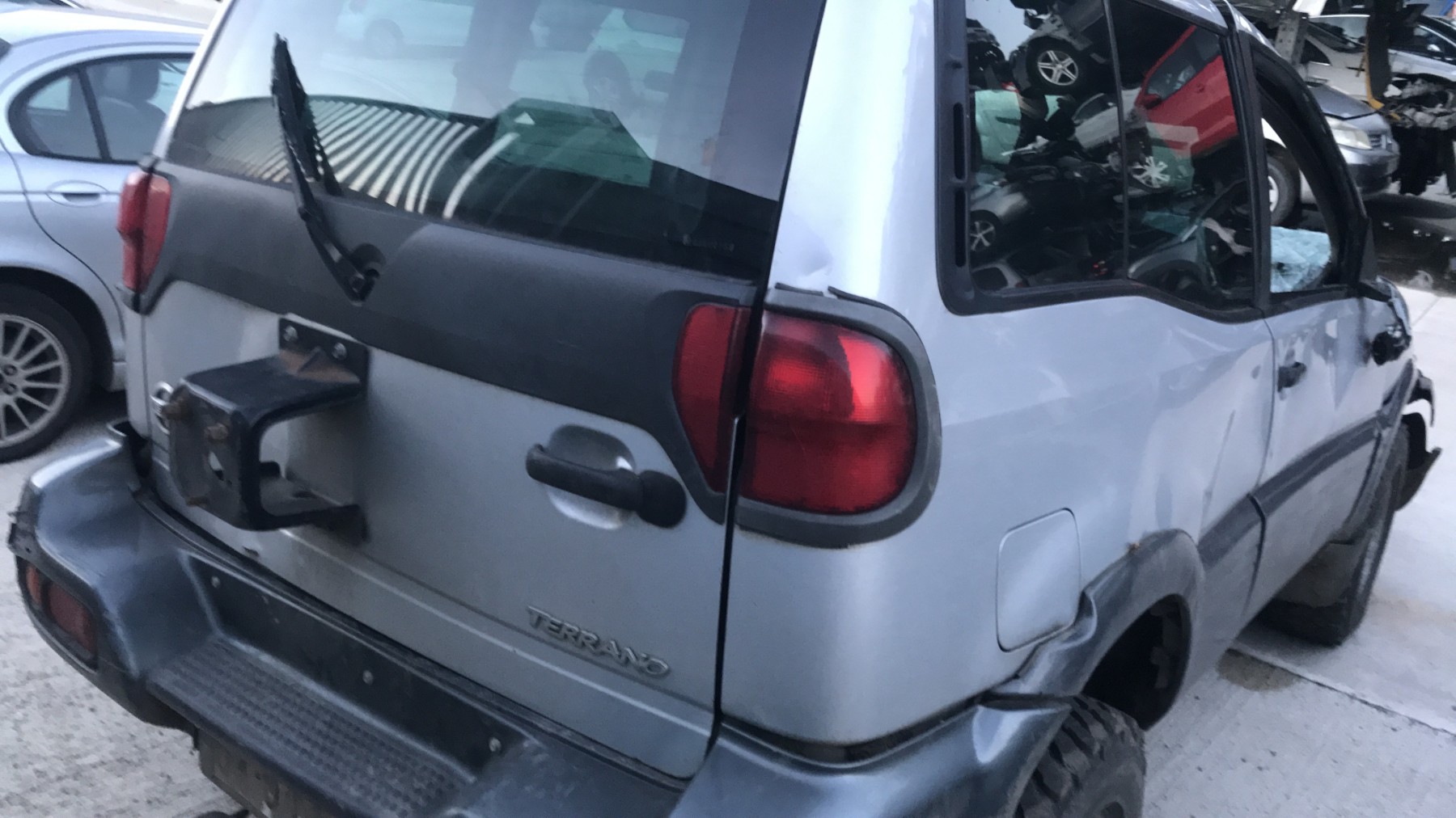 Image NISSAN TERRANO 2