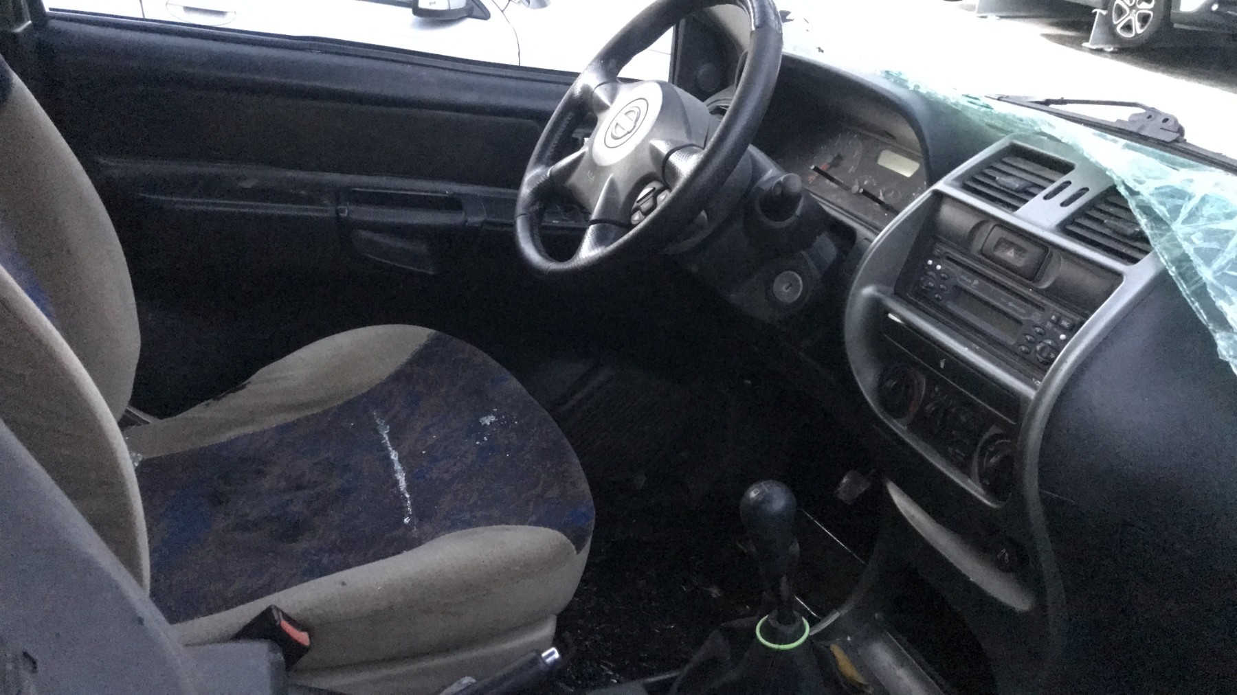 Image NISSAN TERRANO 2