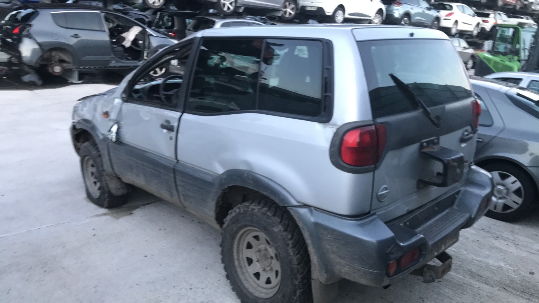 Image NISSAN TERRANO 2