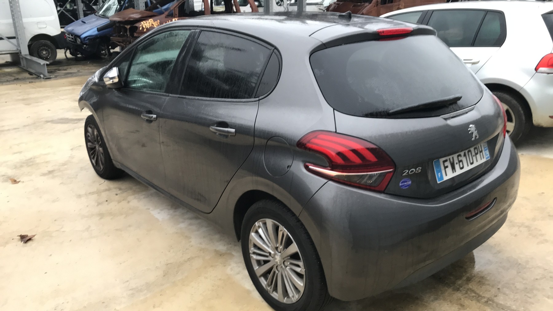 Image PEUGEOT 208 1