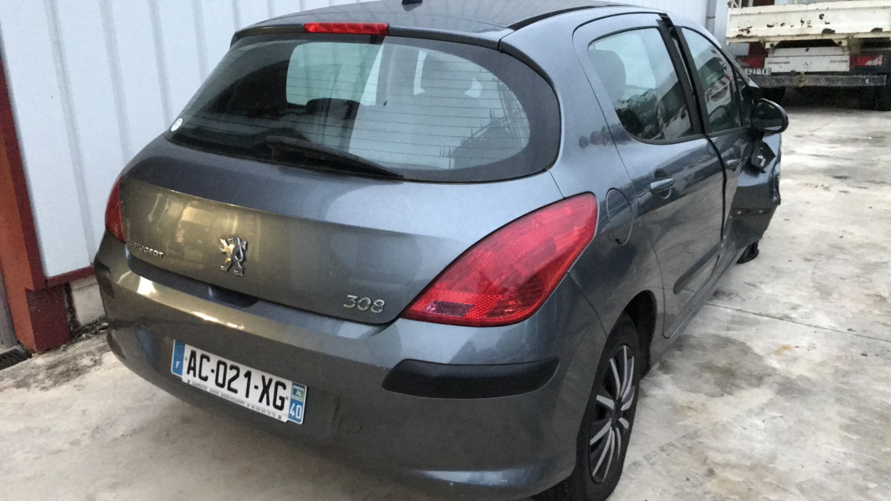 Image PEUGEOT 308 1