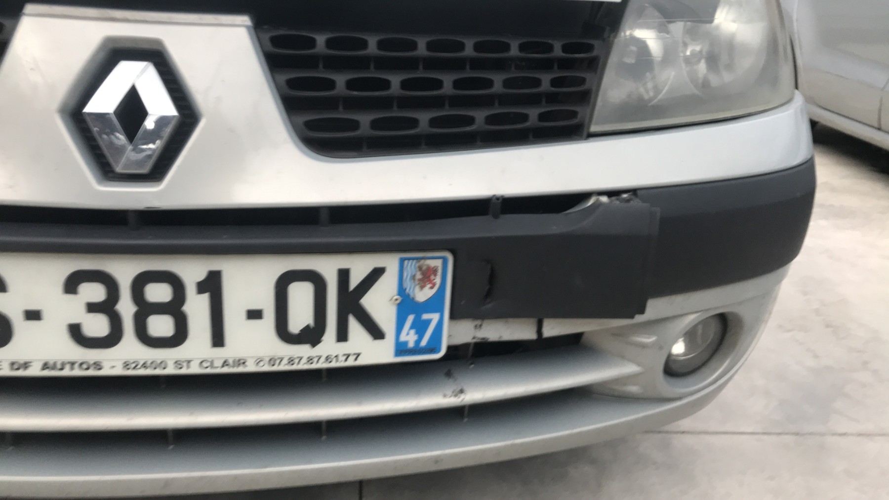 Image RENAULT CLIO 2