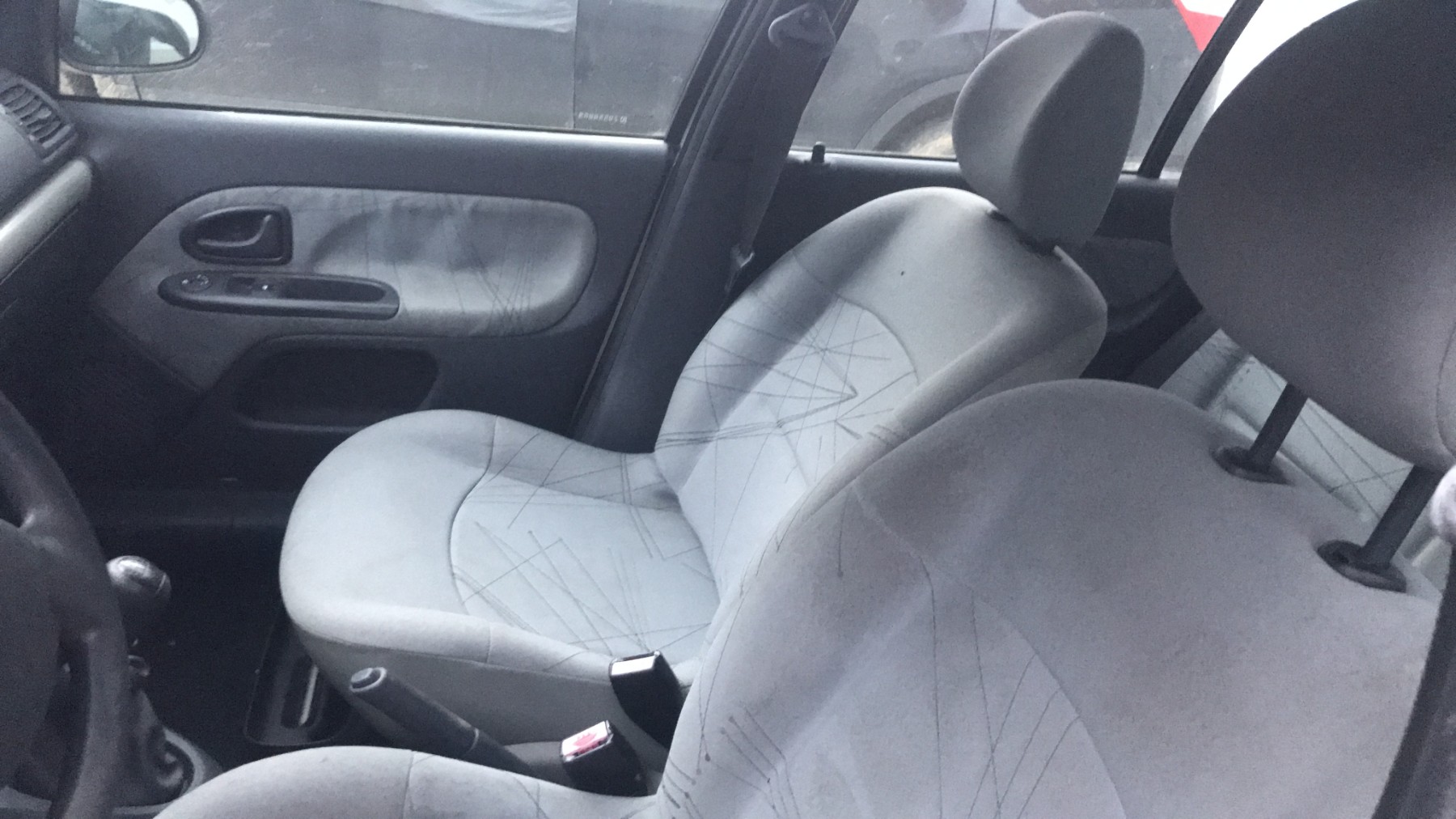 Image RENAULT CLIO 2