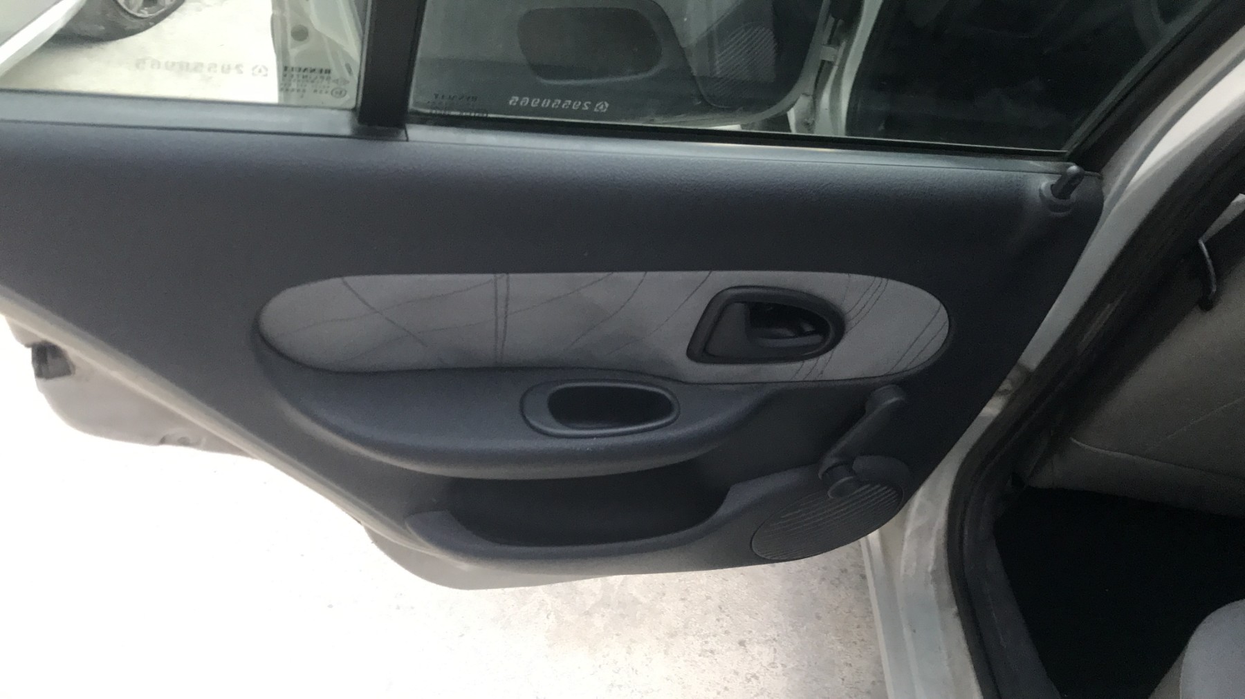 Image RENAULT CLIO 2