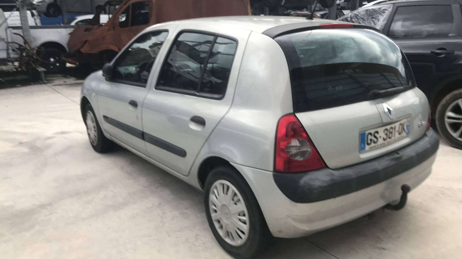 Image RENAULT CLIO 2