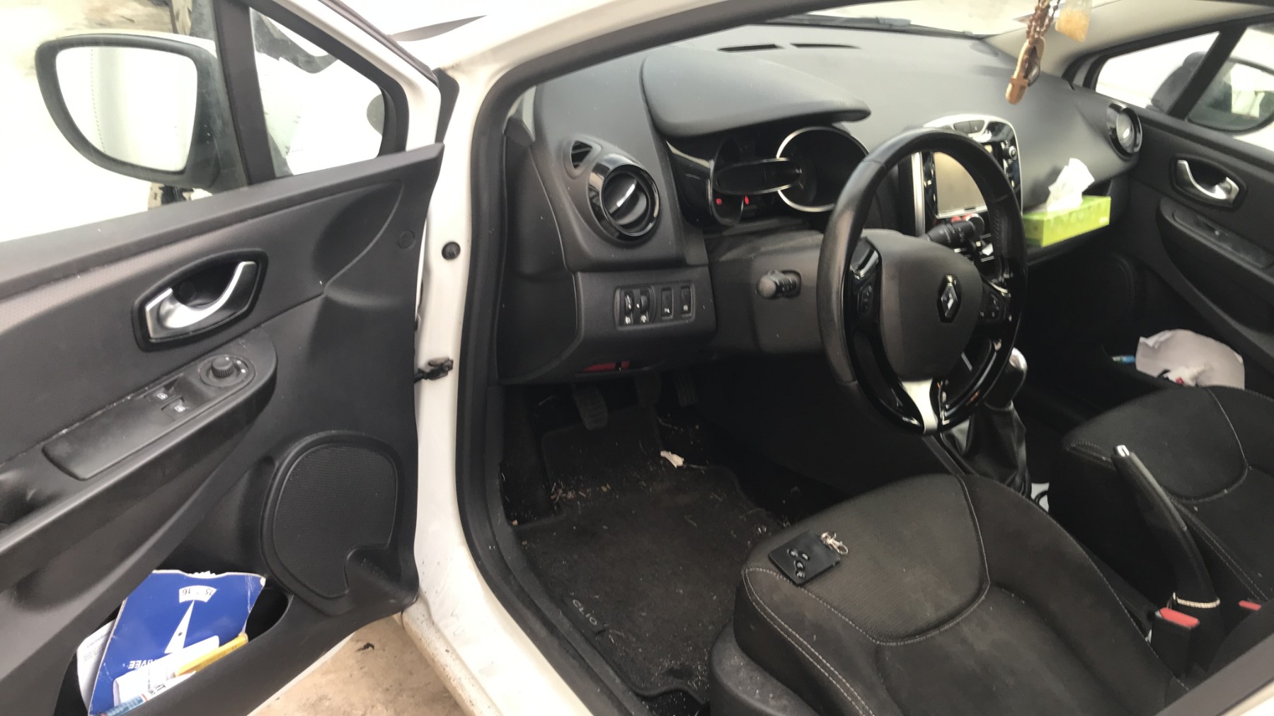 Image RENAULT CLIO 4
