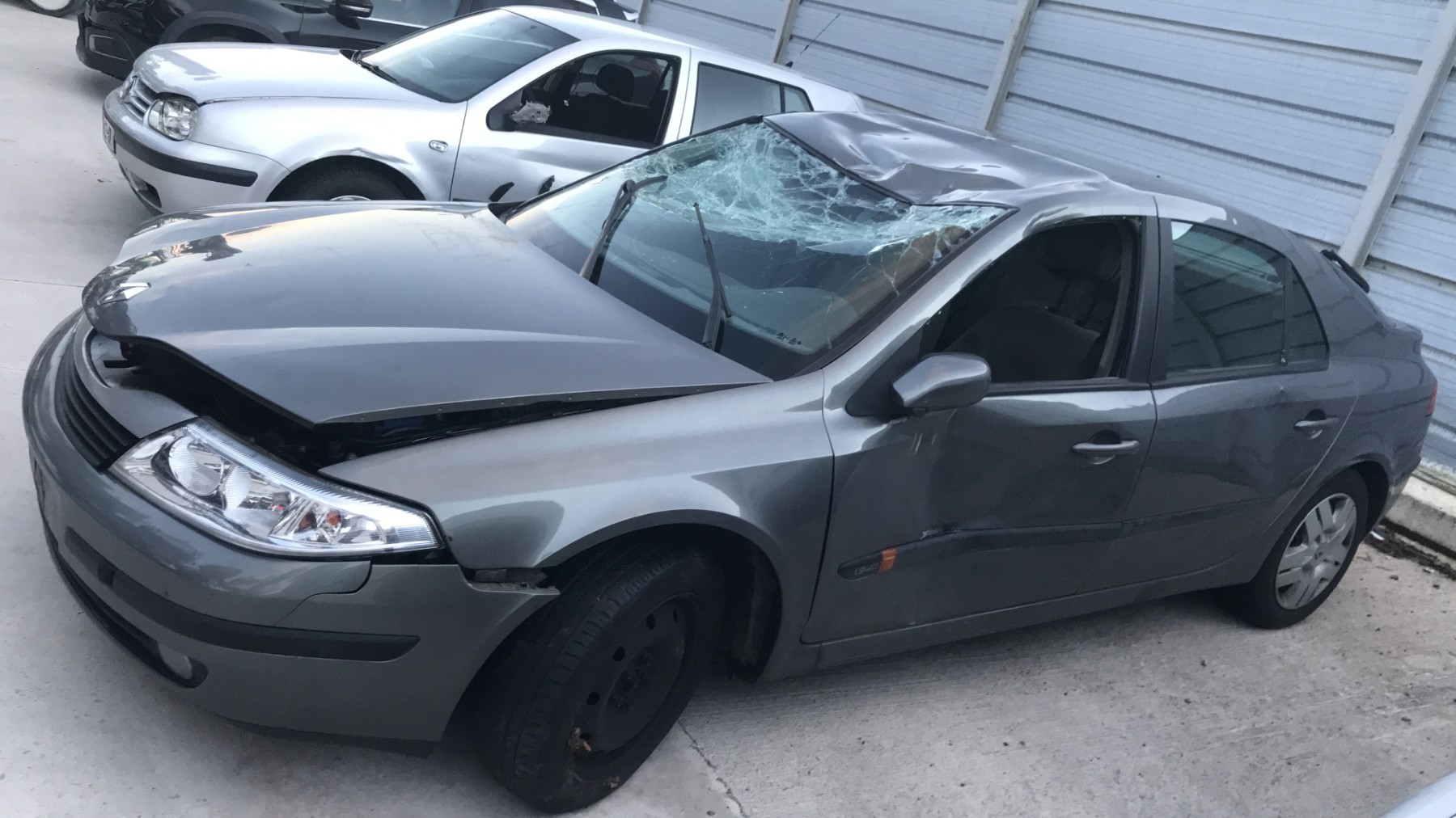 Image RENAULT LAGUNA 2