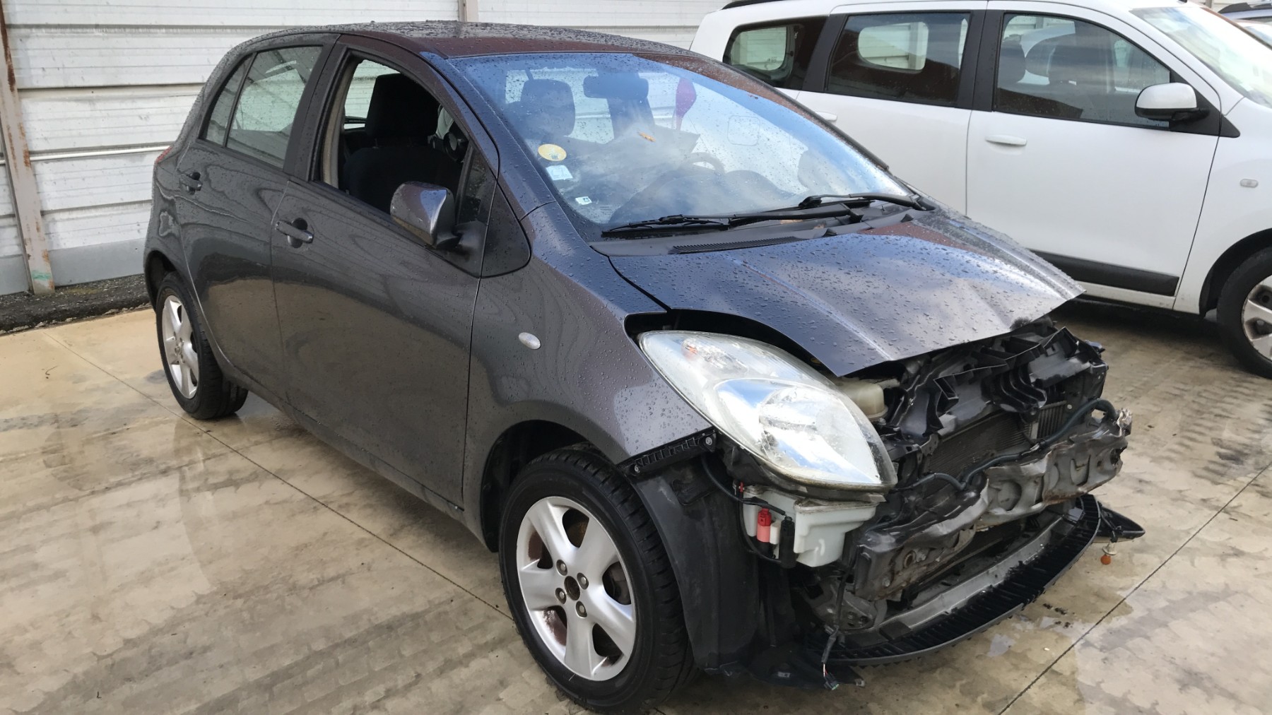 Image TOYOTA YARIS 2