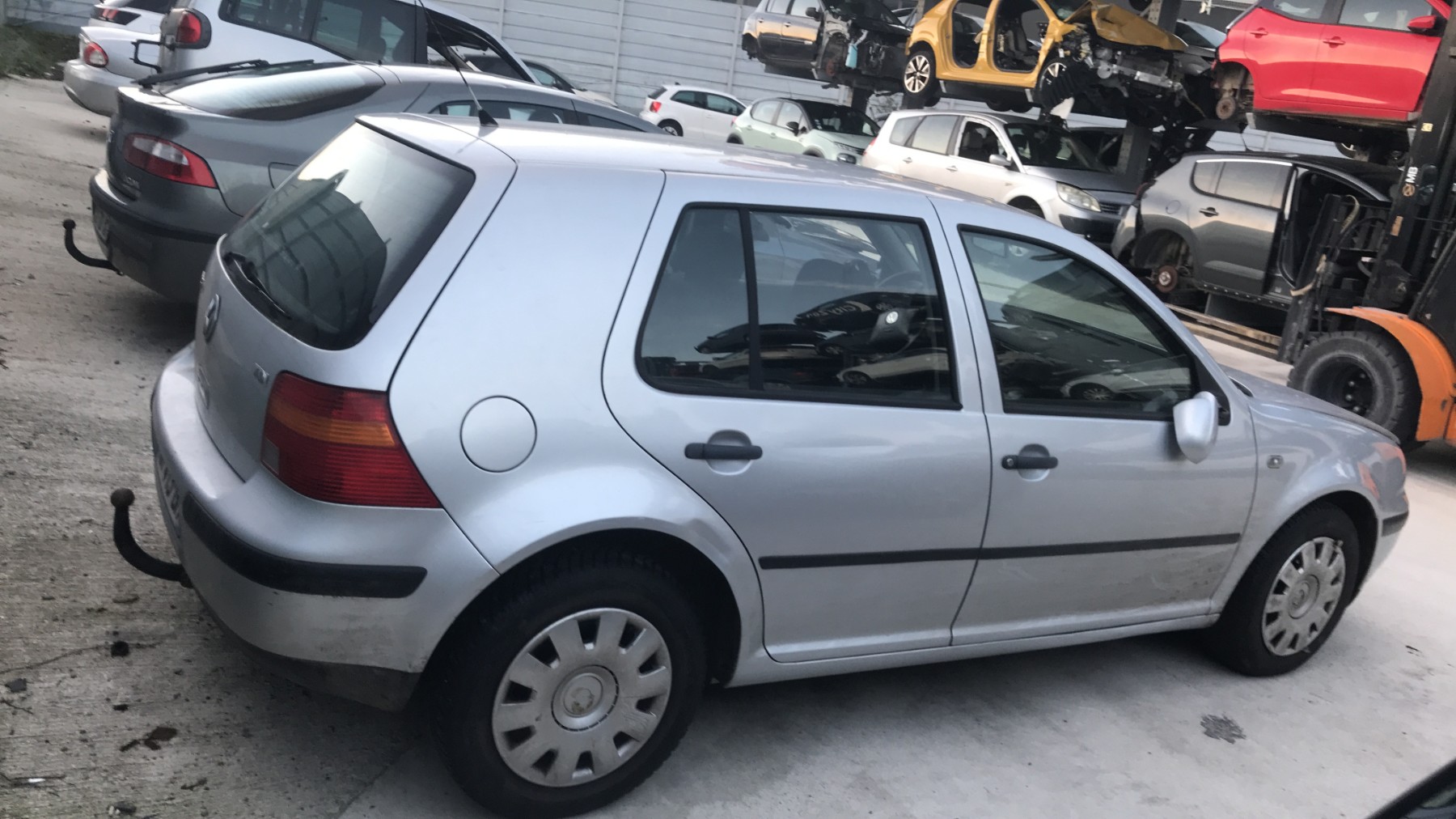 Image VOLKSWAGEN GOLF 4