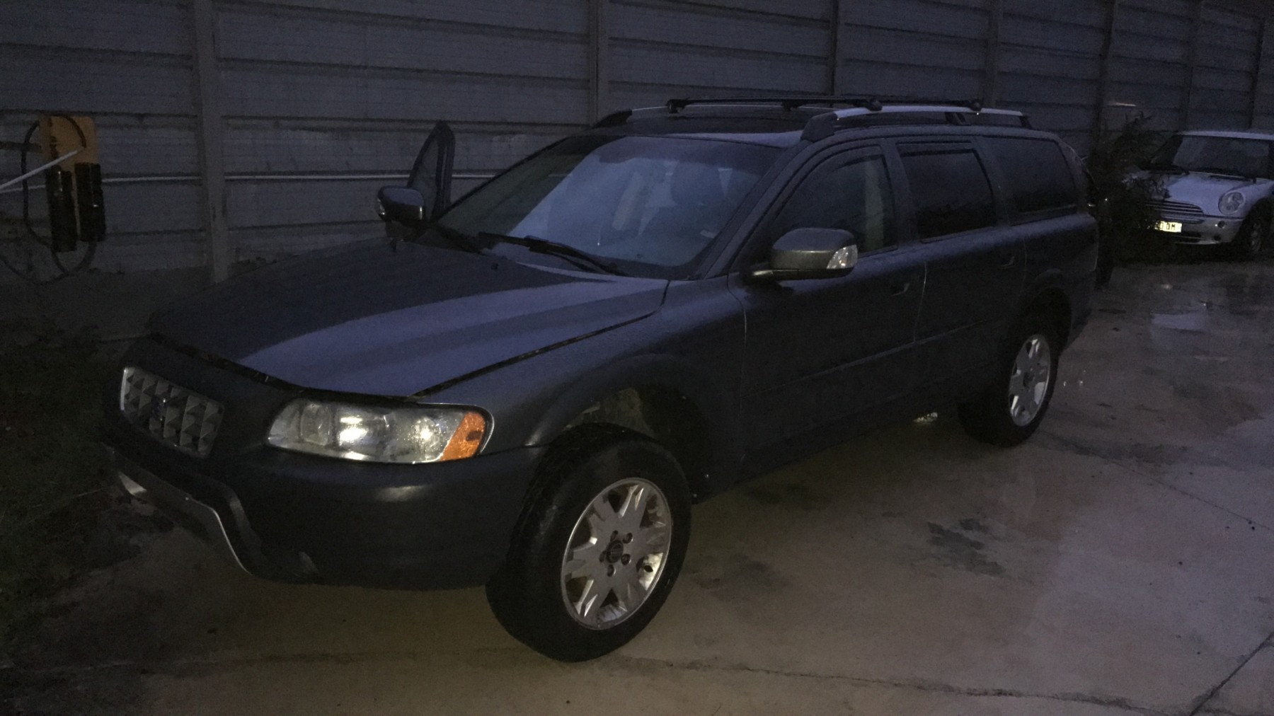 Image VOLVO XC 70 1 CROSS COUNTRY
