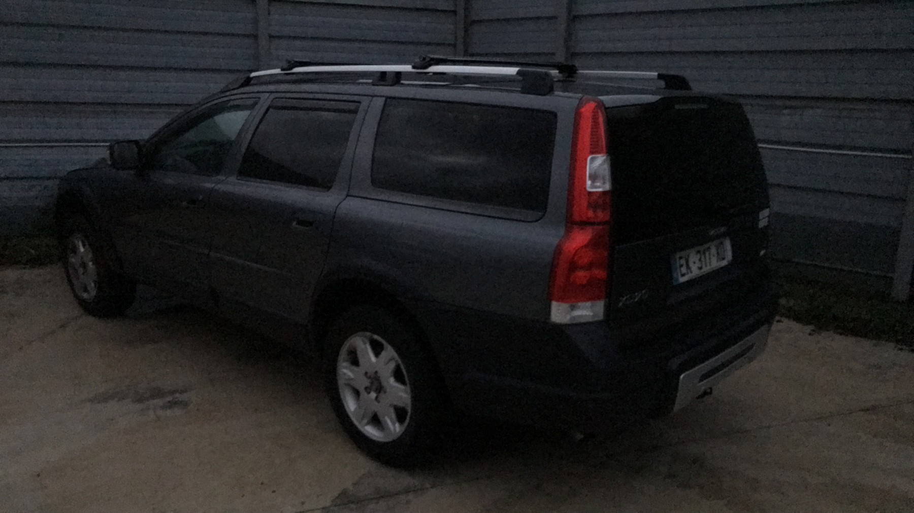Image VOLVO XC 70 1 CROSS COUNTRY