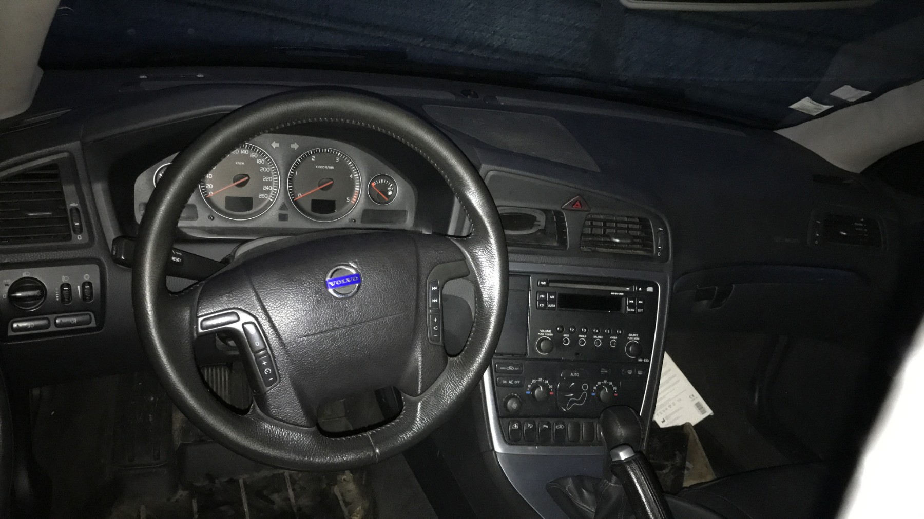 Image VOLVO XC 70 1 CROSS COUNTRY
