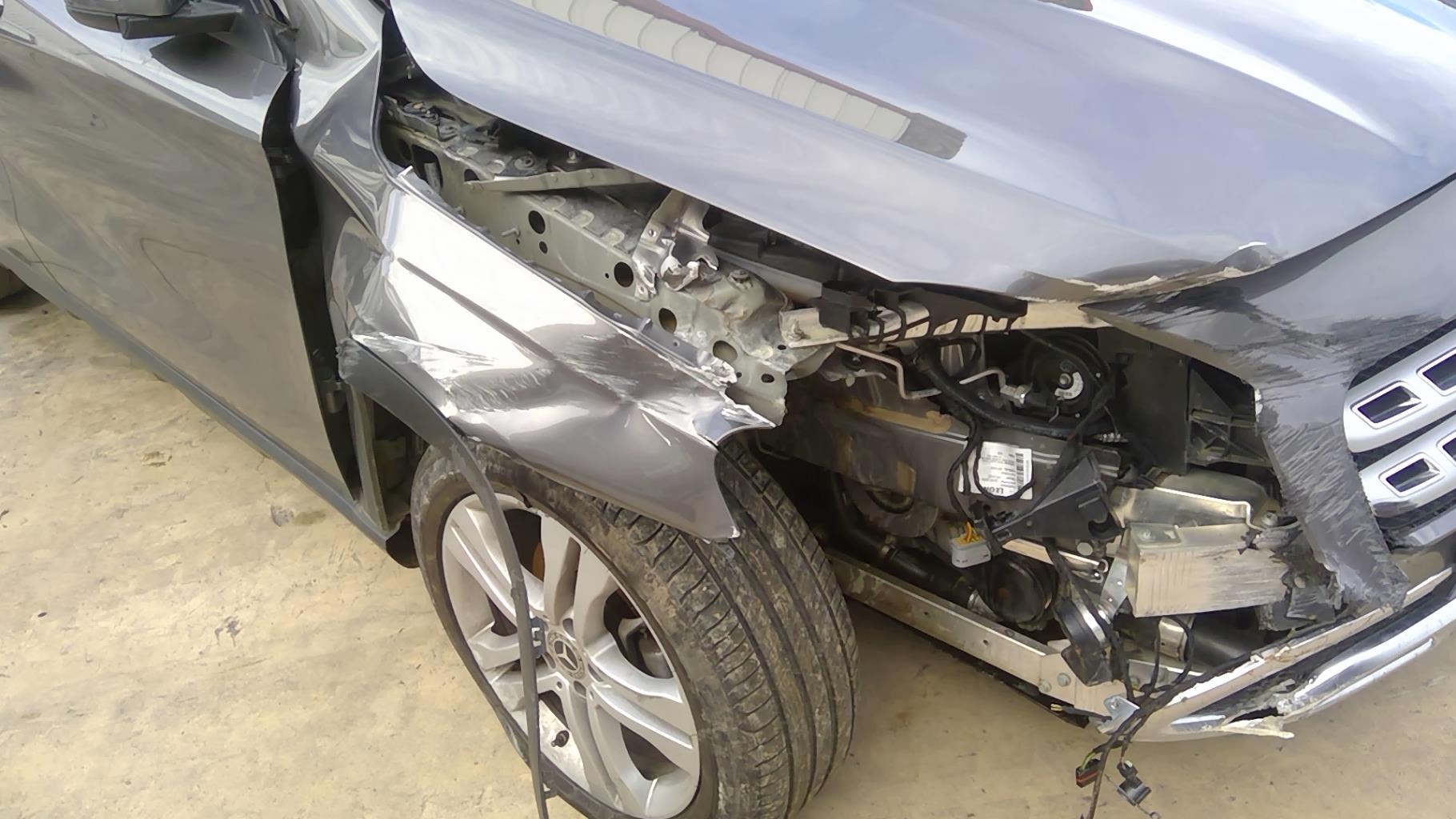 Image MERCEDES CLASSE GLA 156