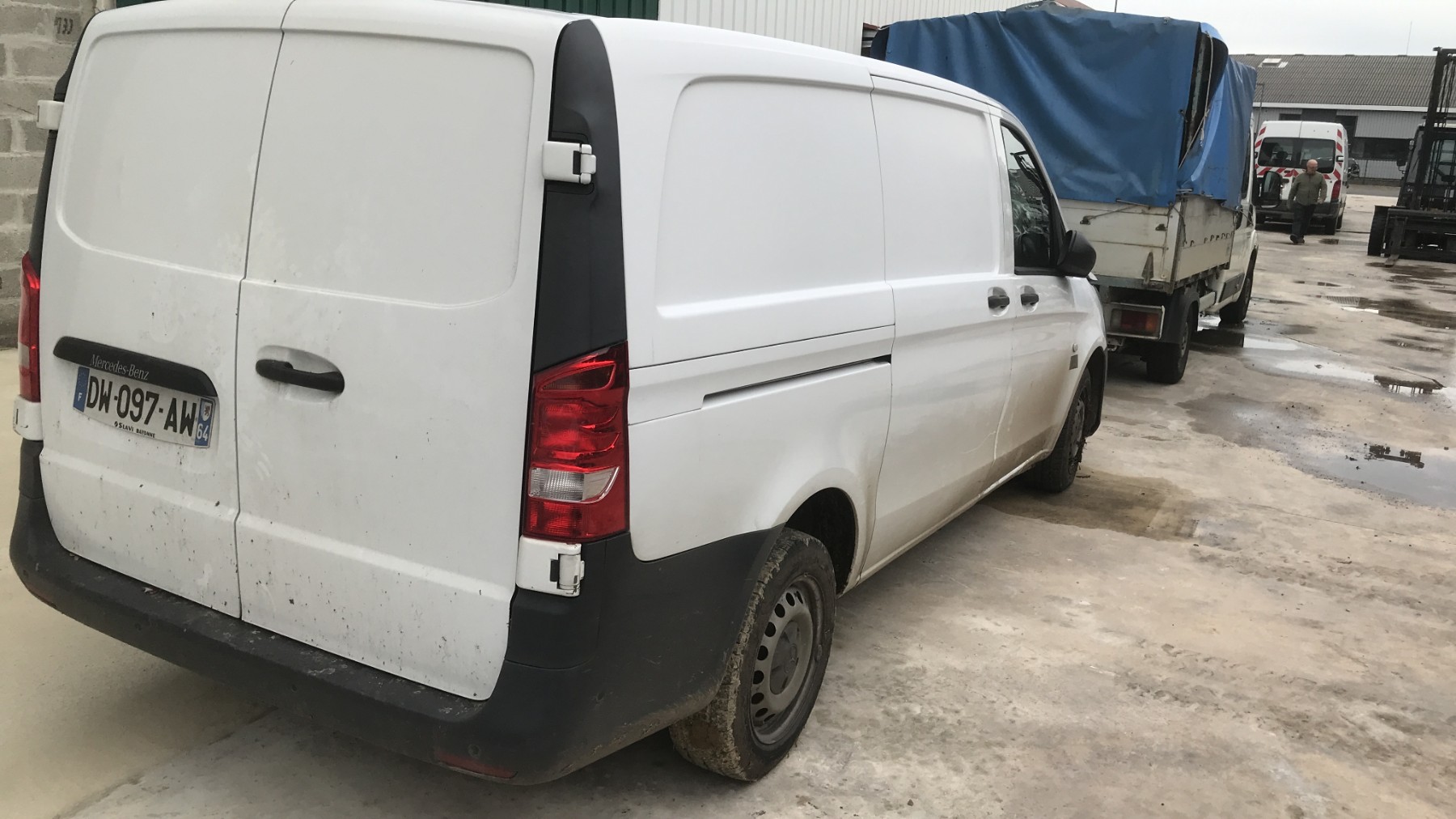 Image MERCEDES VITO 447