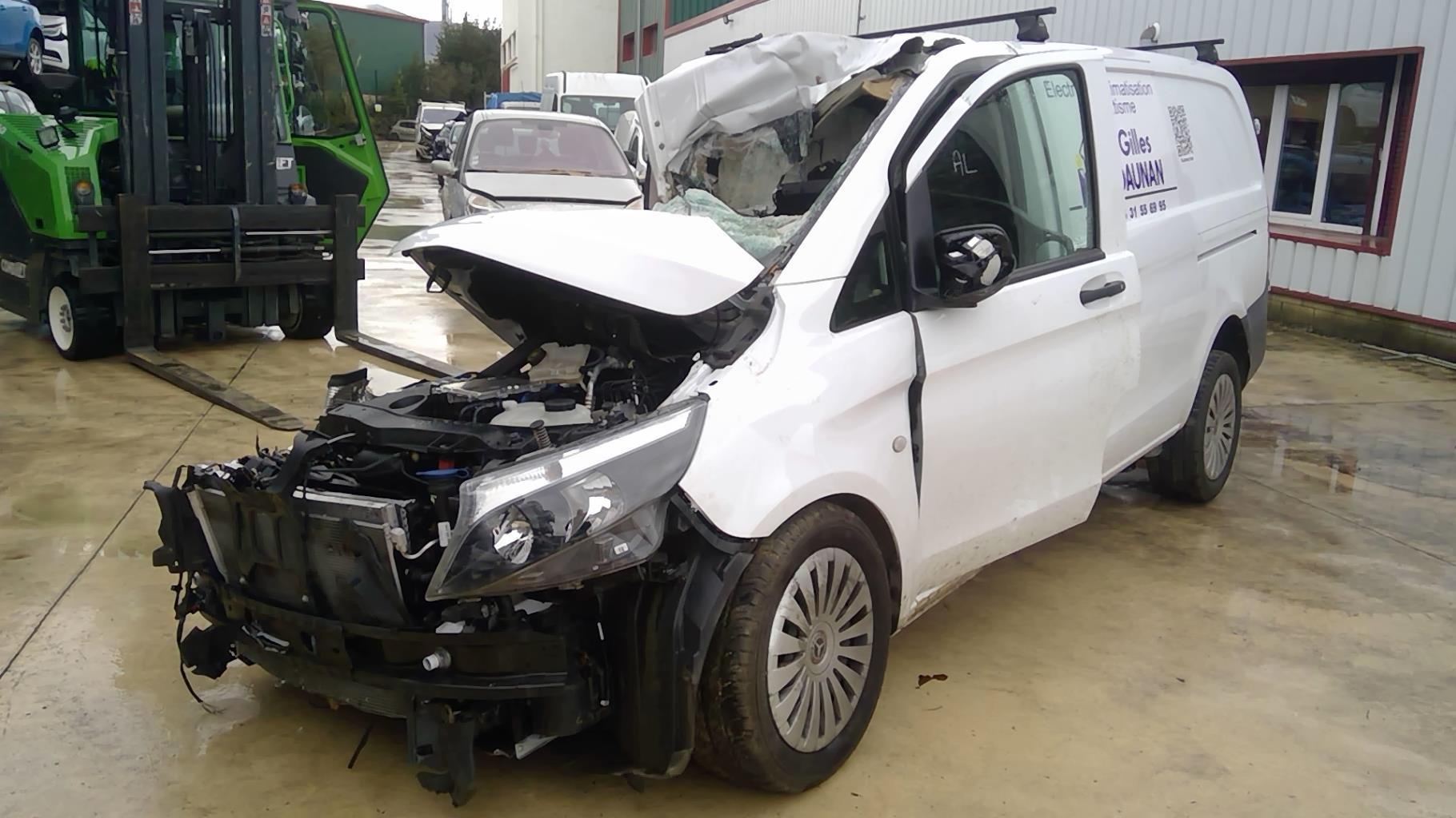 Image MERCEDES VITO 447