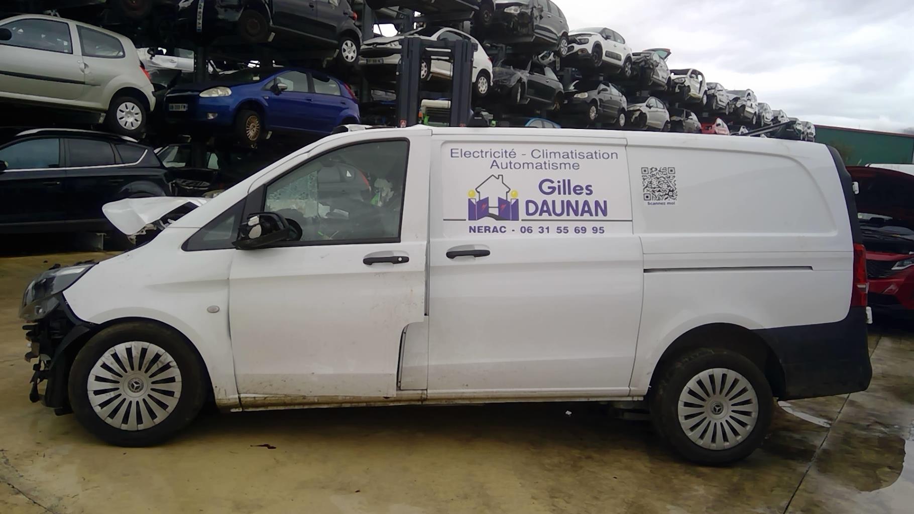 Image MERCEDES VITO 447