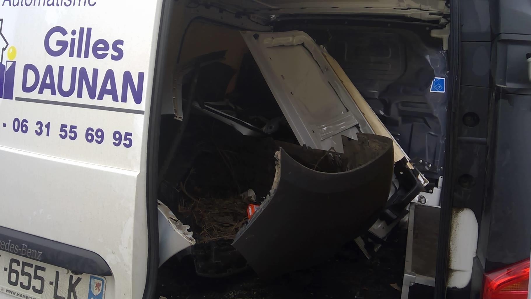 Image MERCEDES VITO 447