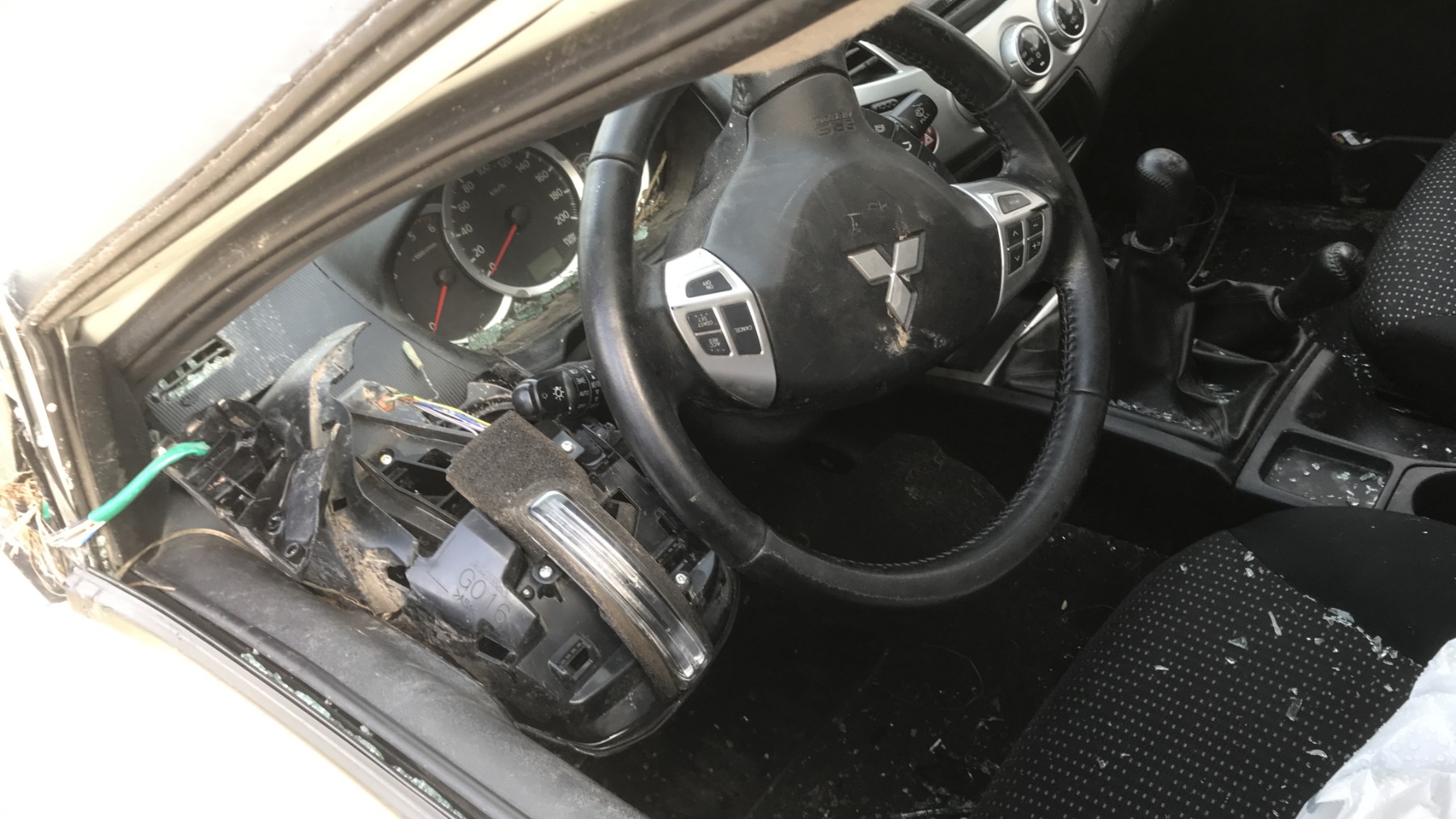 Image MITSUBISHI L 200 3