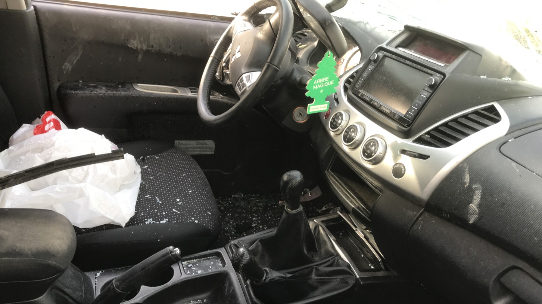 Image MITSUBISHI L 200 3