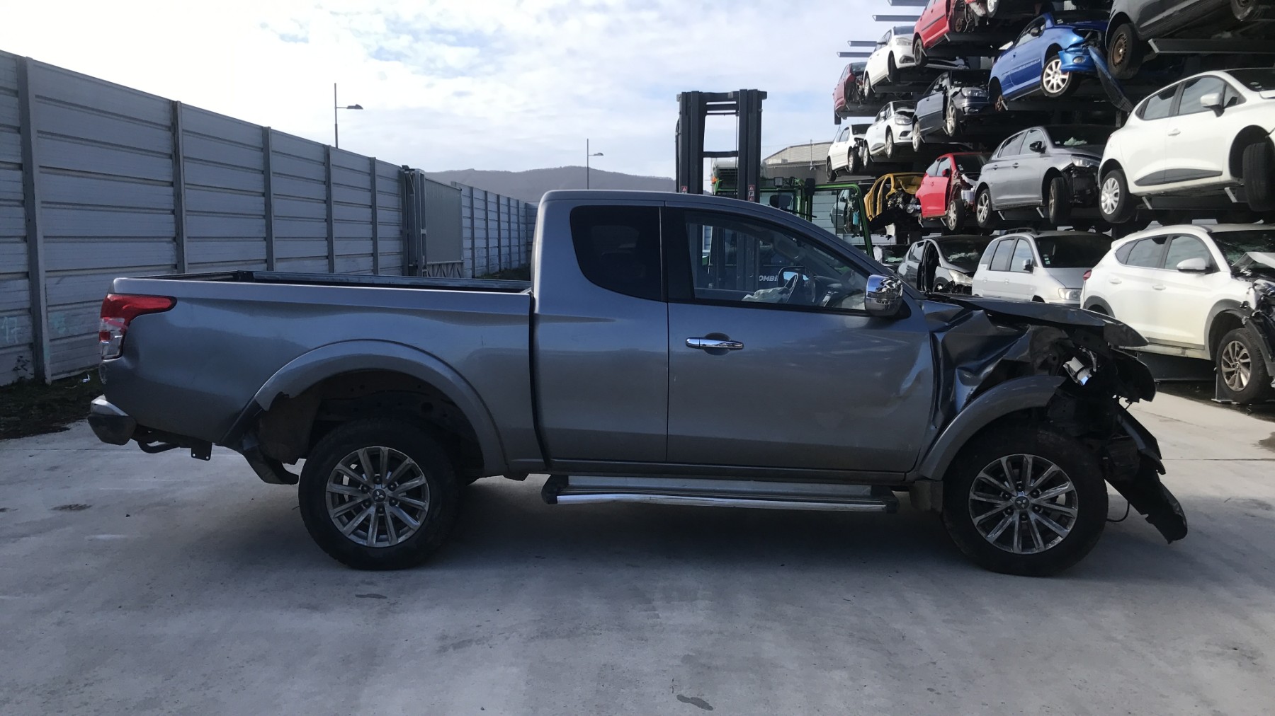 Image MITSUBISHI L 200 4