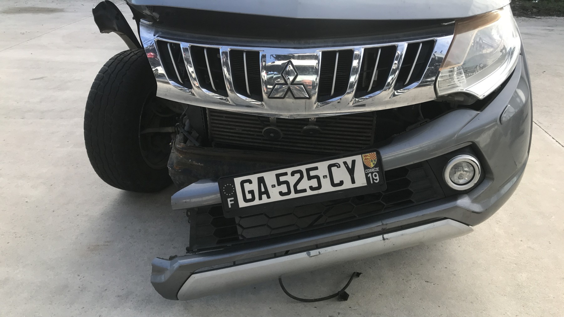 Image MITSUBISHI L 200 4