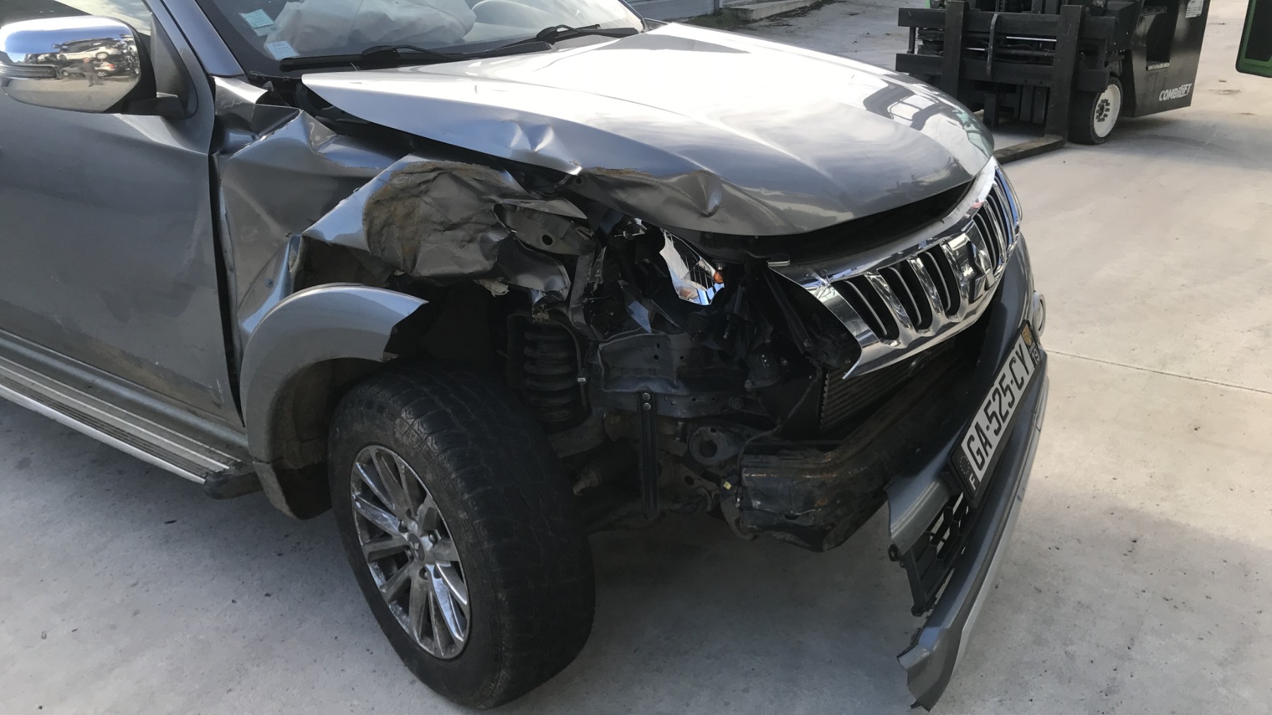 Image MITSUBISHI L 200 4