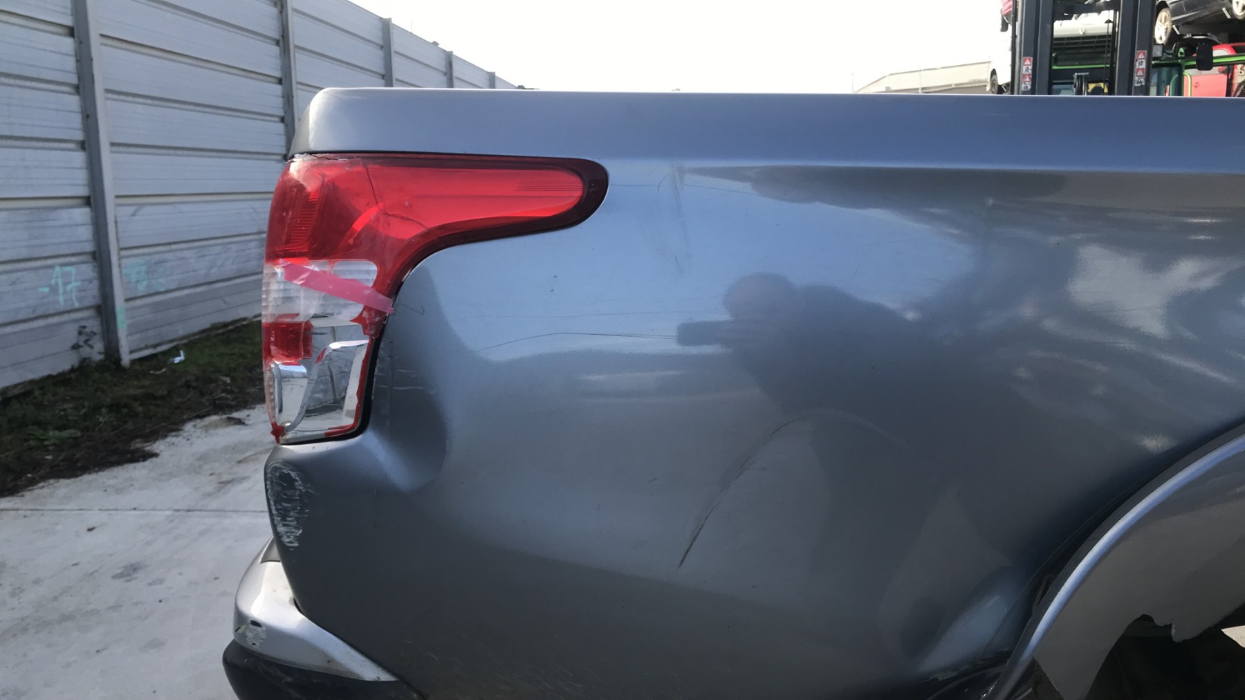 Image MITSUBISHI L 200 4