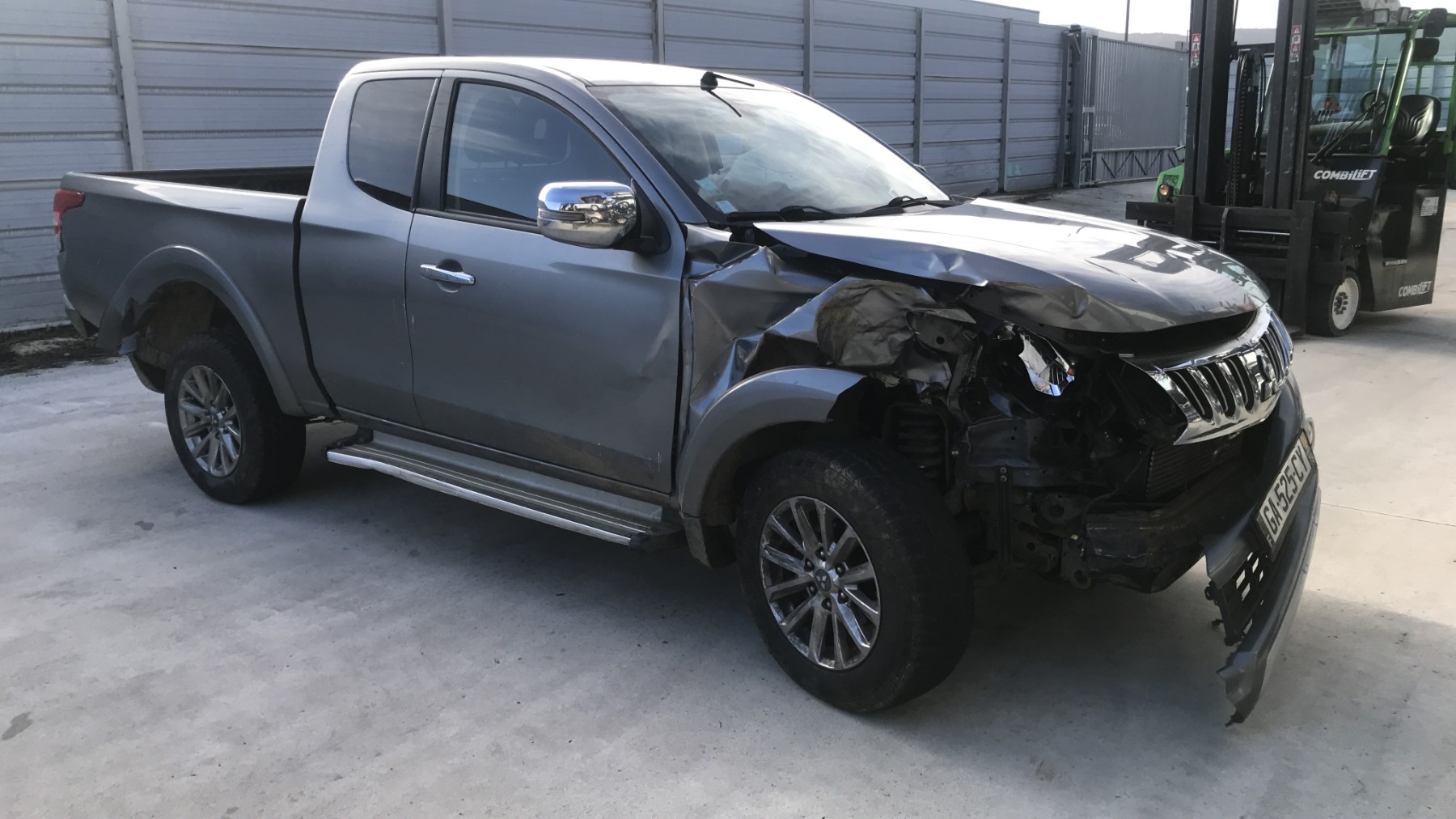 Image MITSUBISHI L 200 4